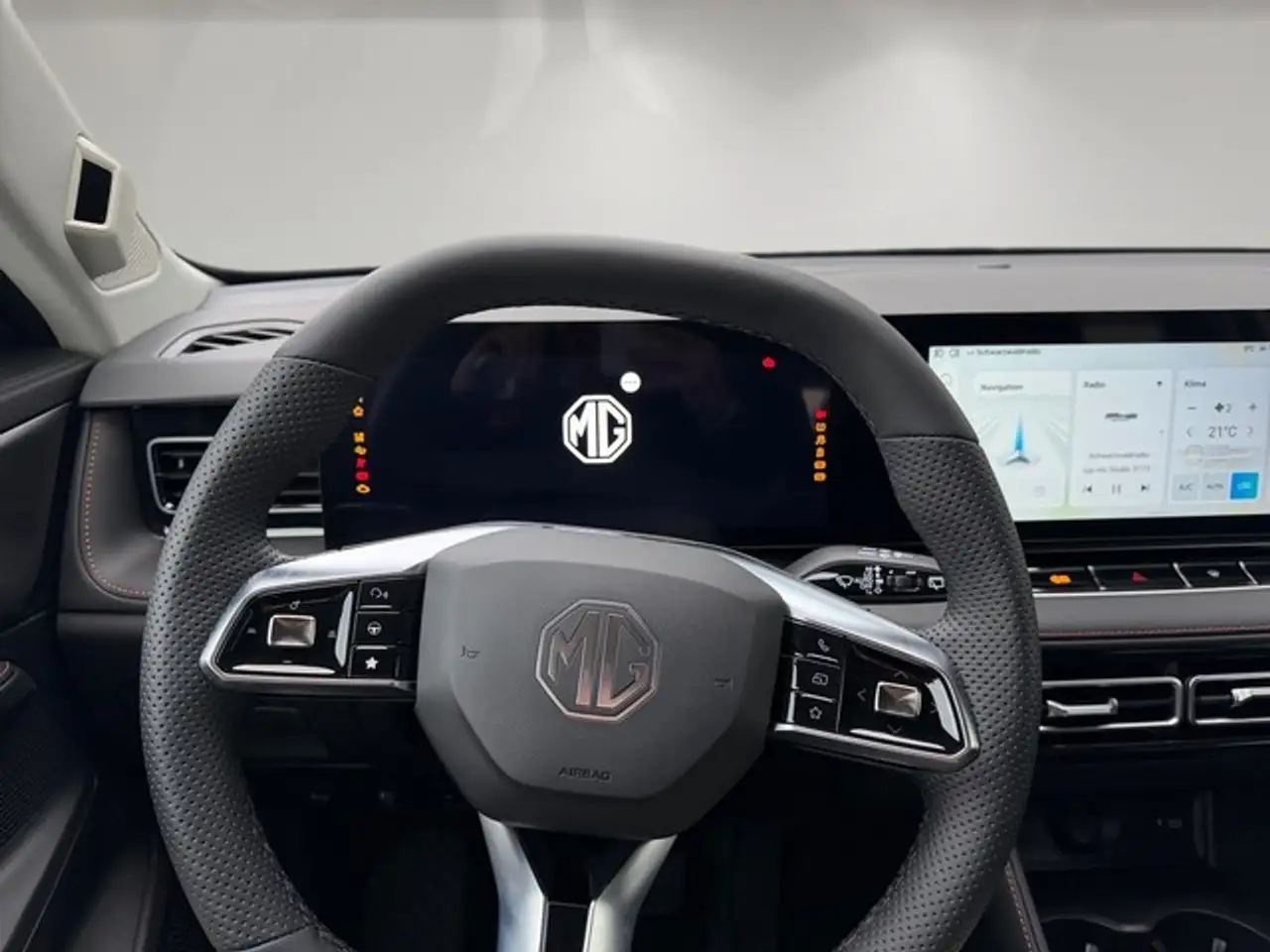 MG HS PHEV Luxury PHEV Luxury (inkl. Finanzierung) 12