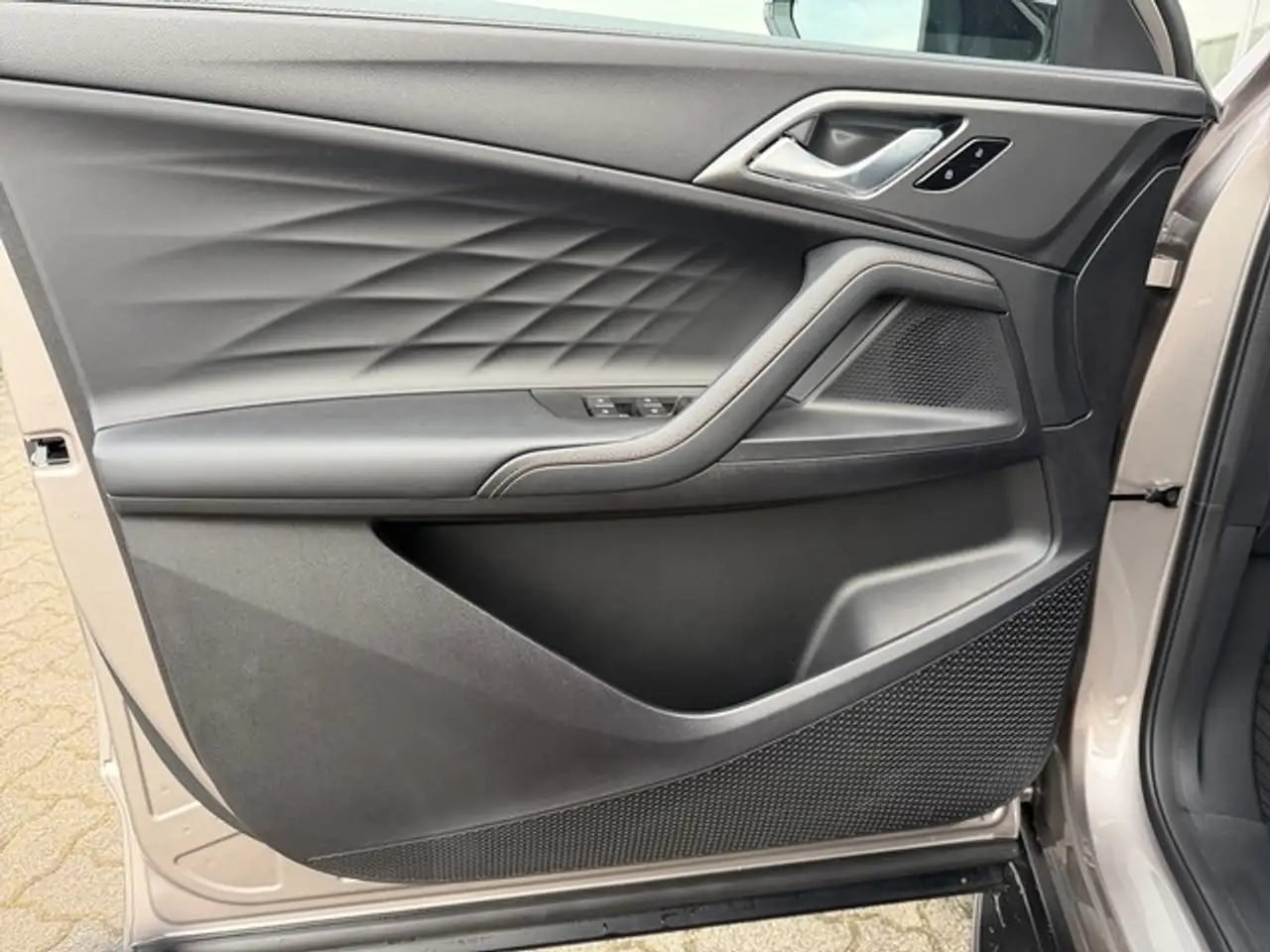 MG HS PHEV Luxury PHEV Luxury (inkl. Finanzierung) 10