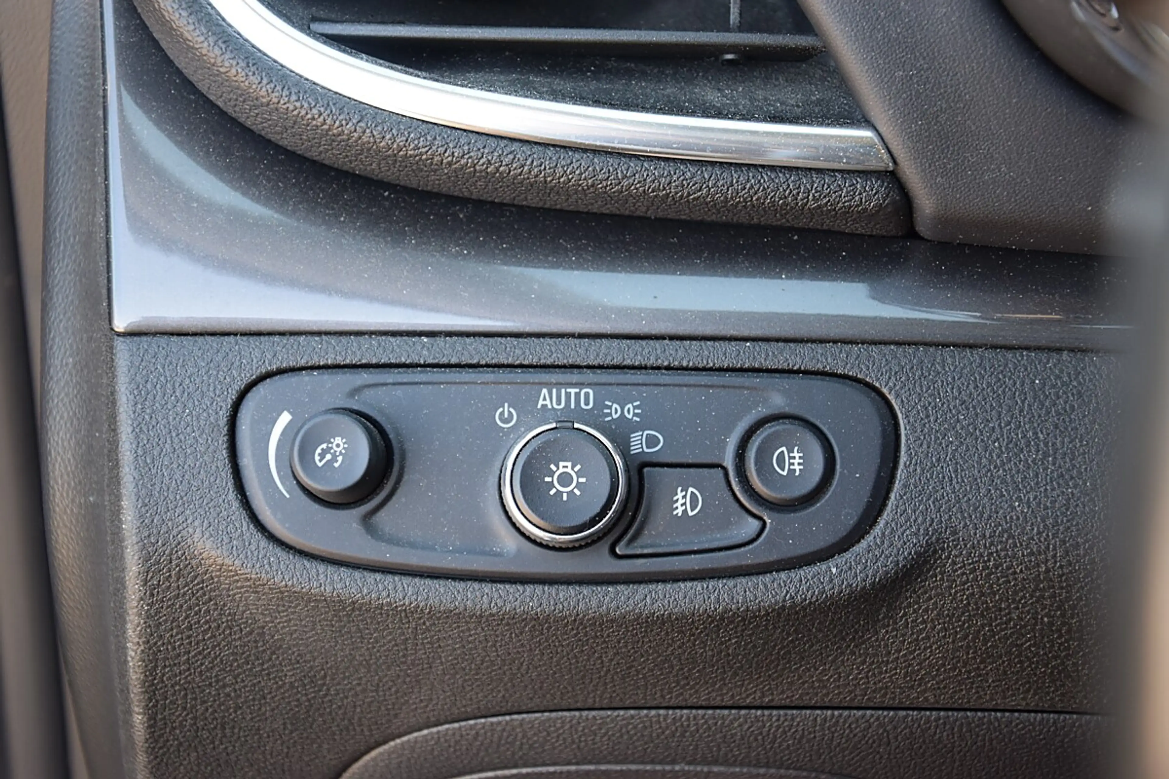 Opel Mokka X 1,6 CDTI Innovation *8-fach bereift* — photo 13