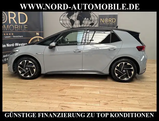 Volkswagen Id.3 view 8