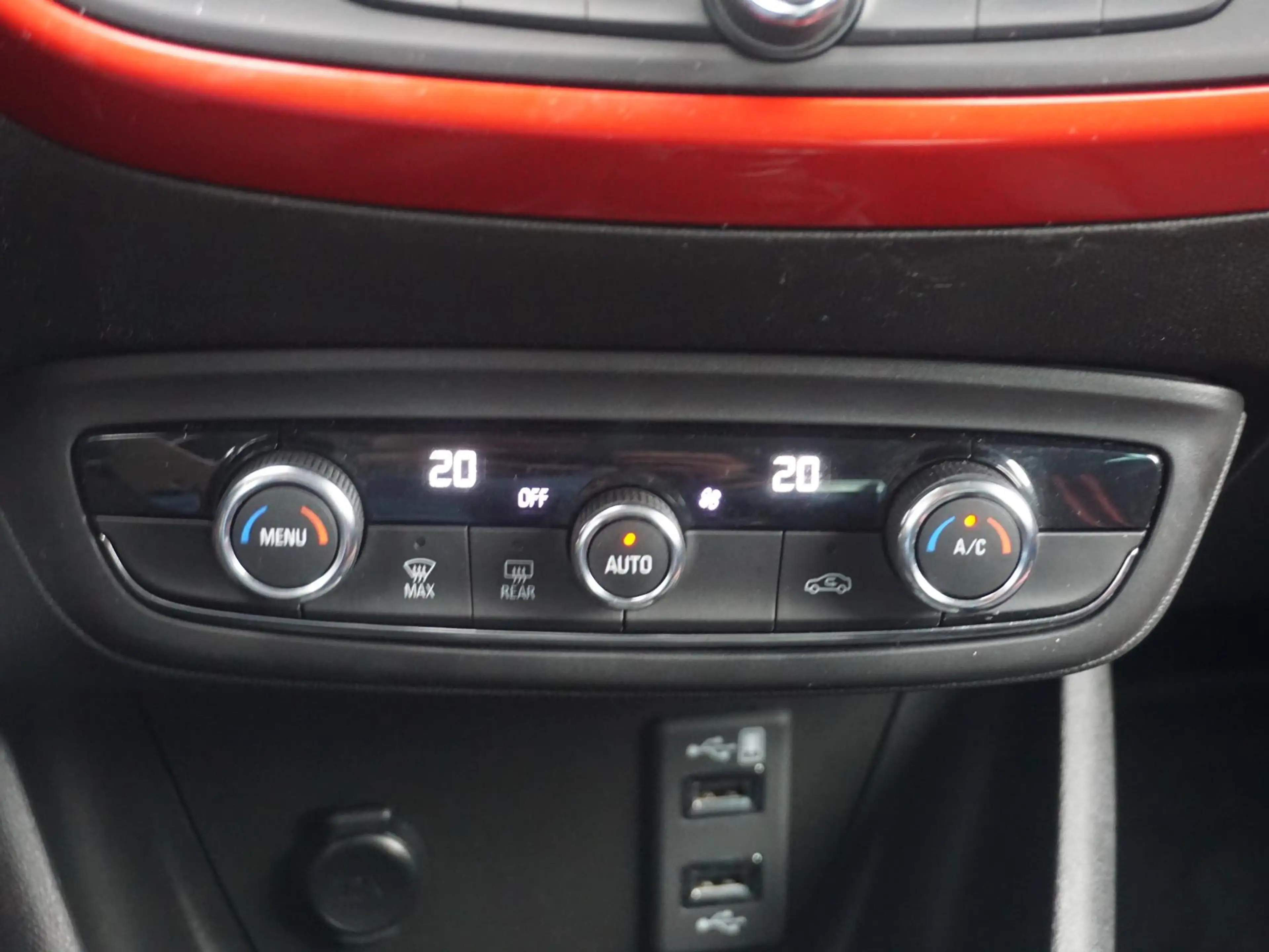Opel Crossland 1.2 Turbo GS Line Navi | Climate Contr. | Camera — photo 14