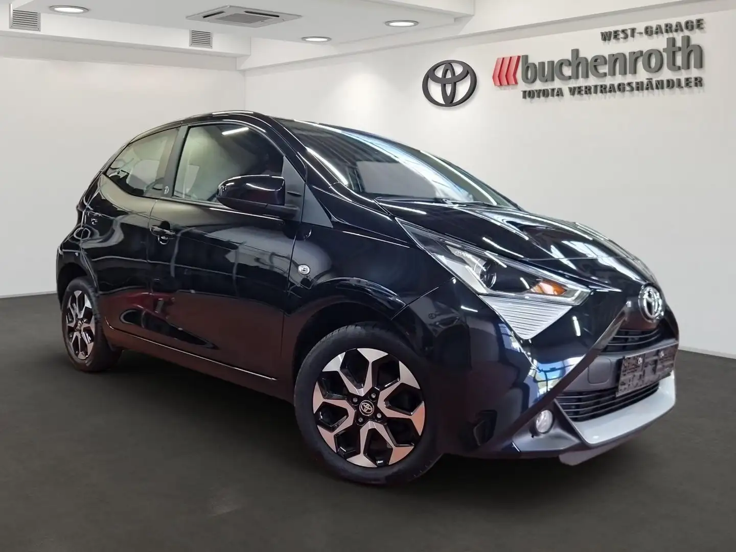Toyota AYGO x-play Team Deutschland Schwarz - 2