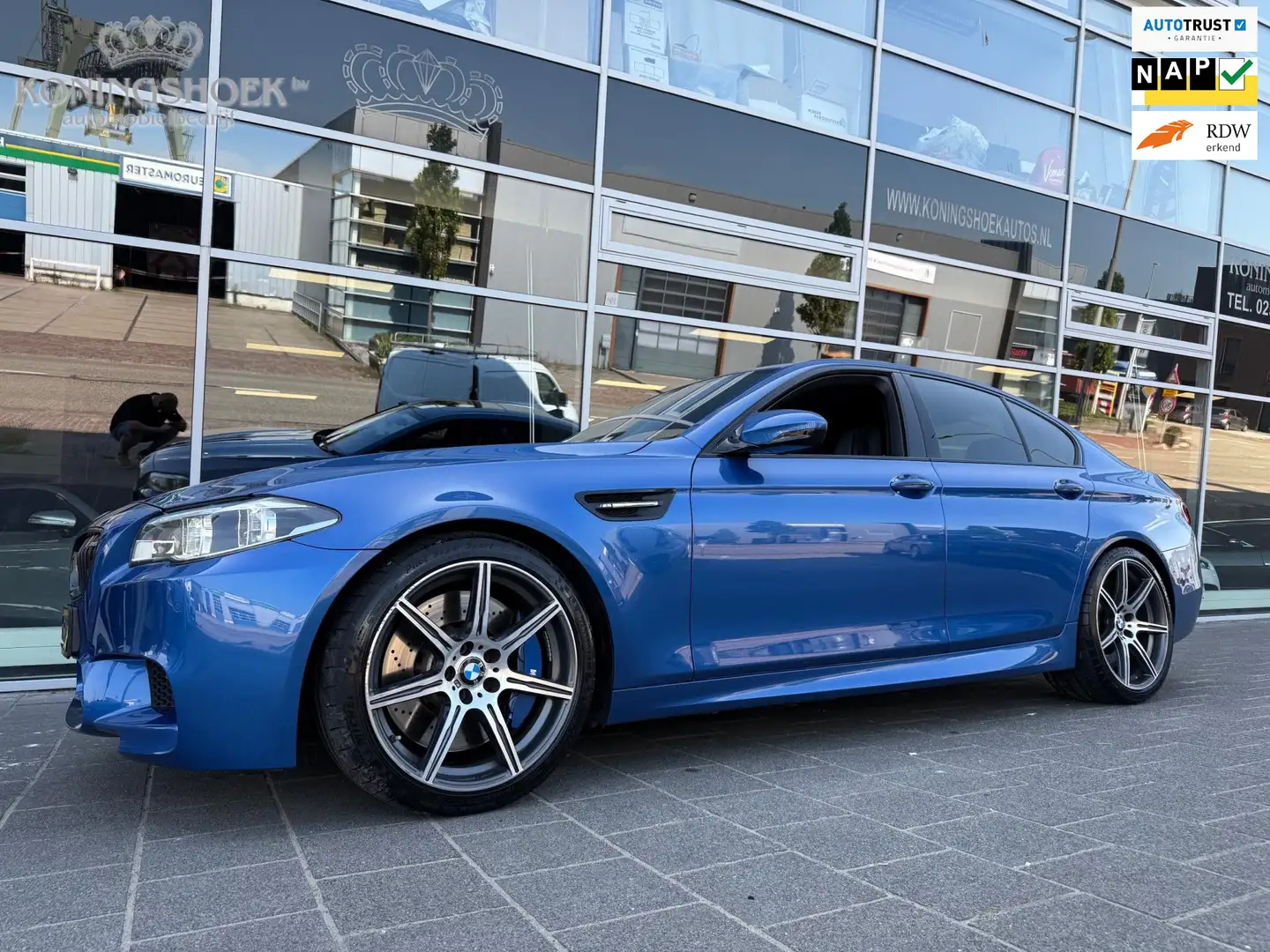 BMW M5 5-serie Competition Package Blau - 1