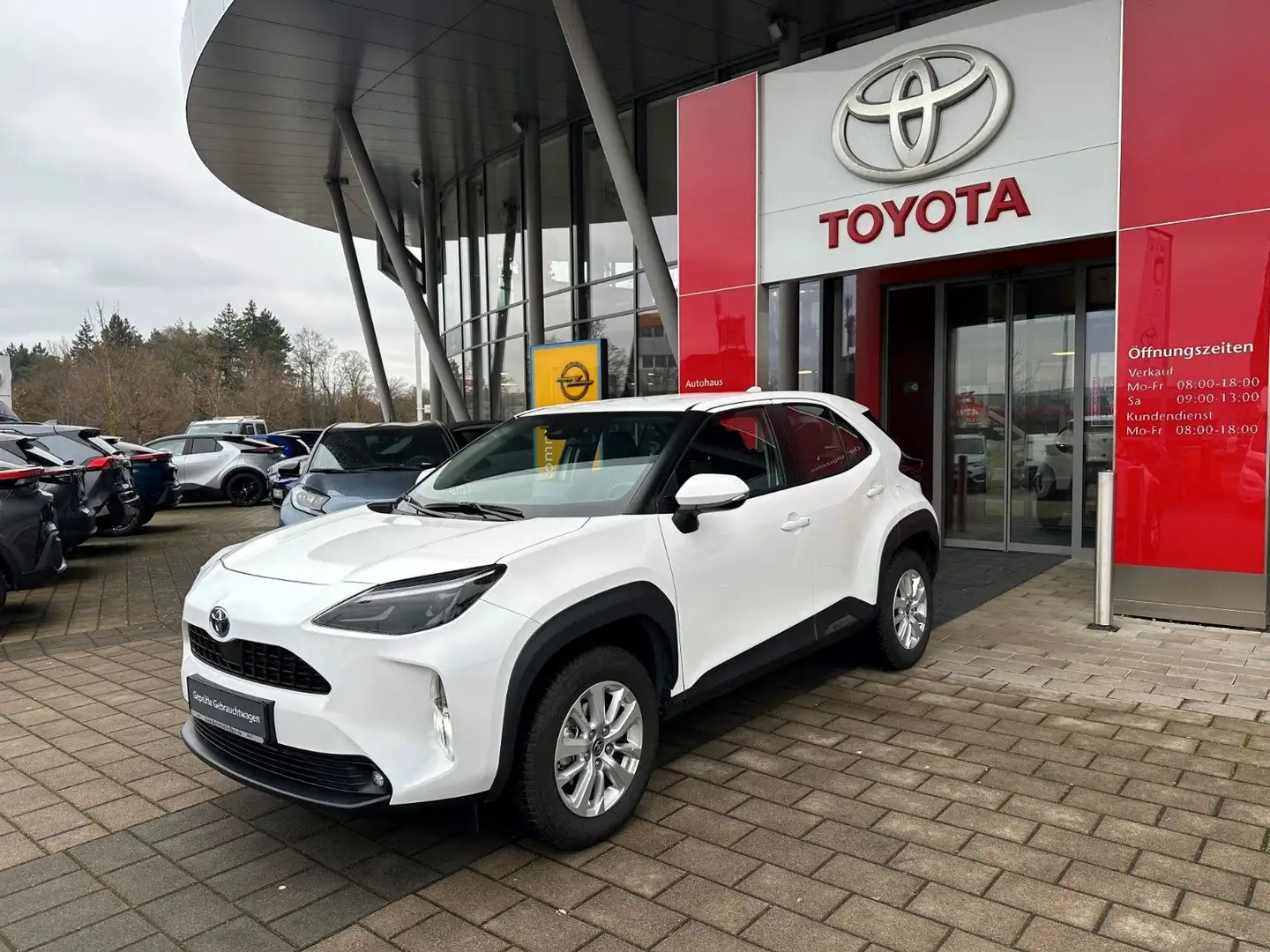 Toyota Yaris Cross Hybrid Comfort, APPLE CARPLAY,KAMERA Weiß - 2