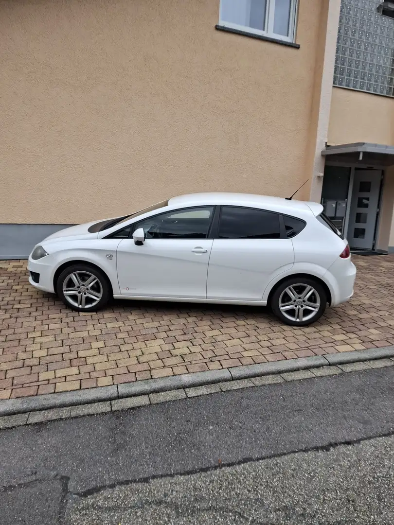 SEAT Leon Style Copa Weiß - 2