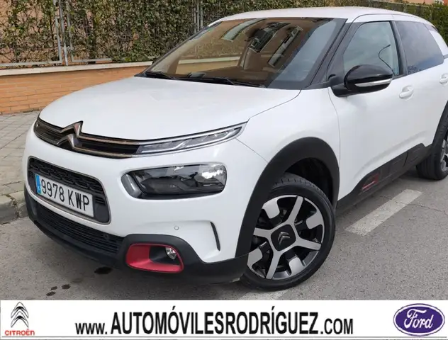 Citroen C4 Cactus 1.2 PureTech S&S Shine 110