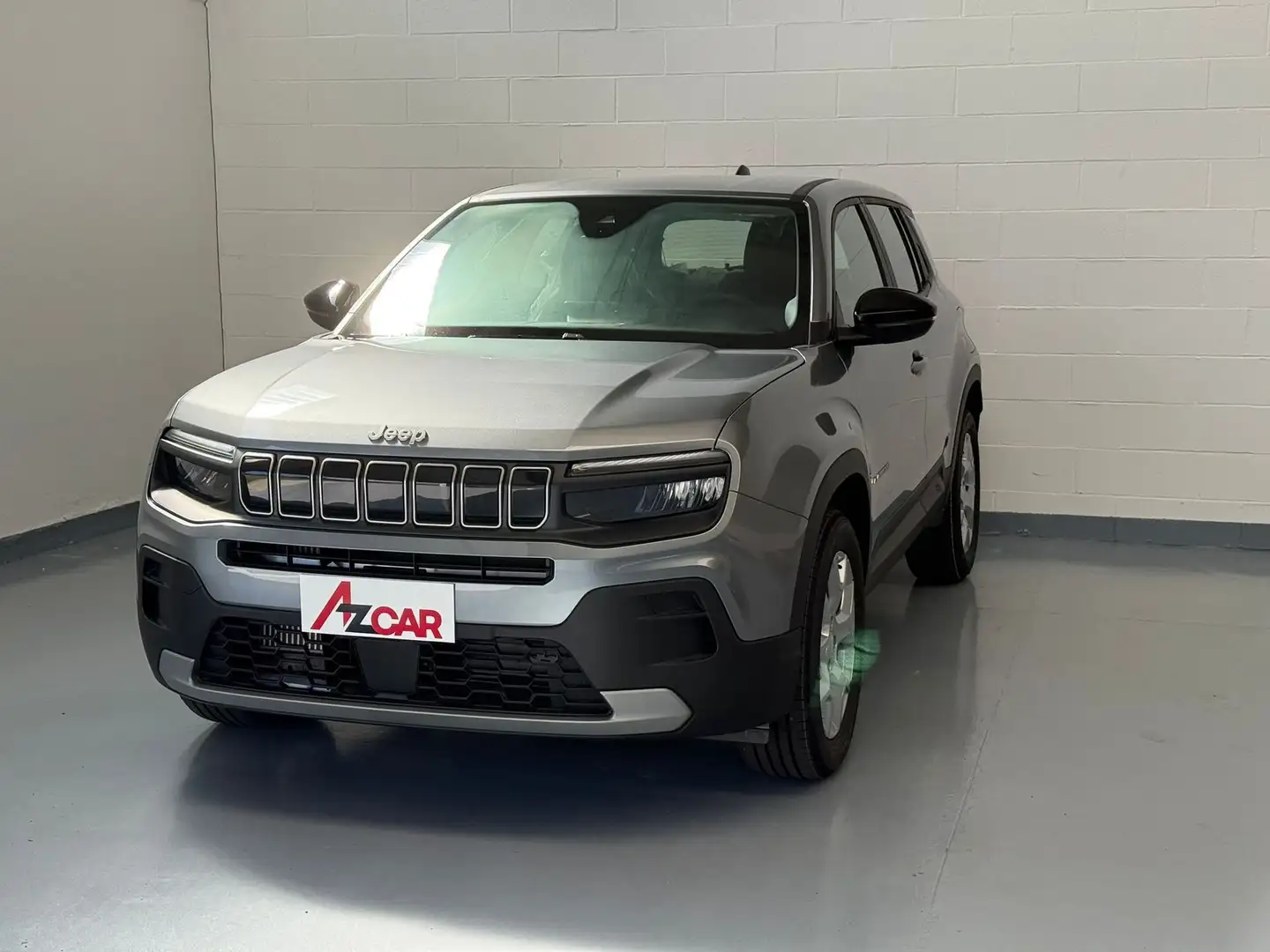 Jeep Avenger 1.2 Turbo Altitude Gris - 1