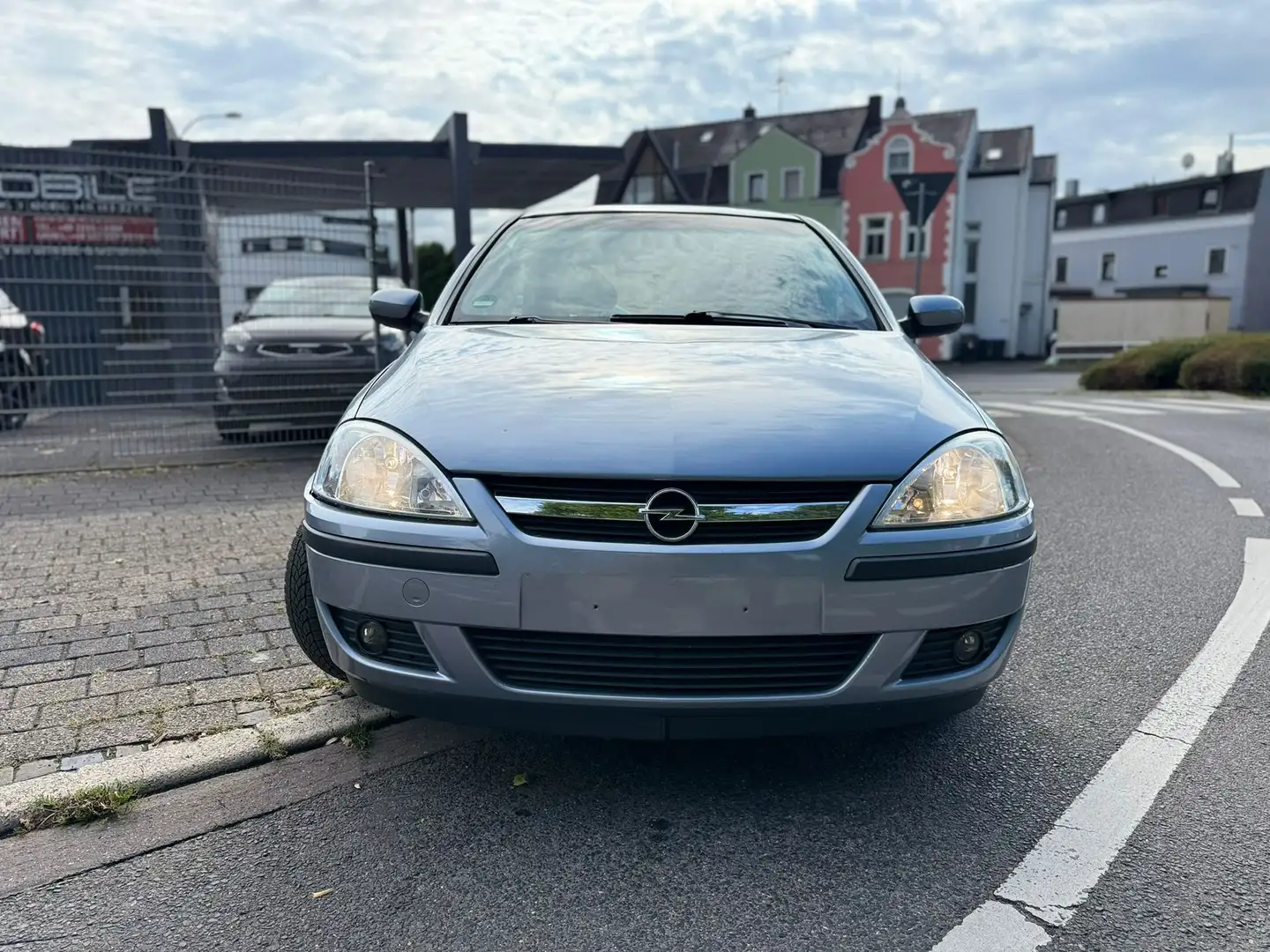 Opel Corsa 1.2 16V Cosmo*2.Hand*TÜV&ServiceNEU*Servo*Klima Grau - 2