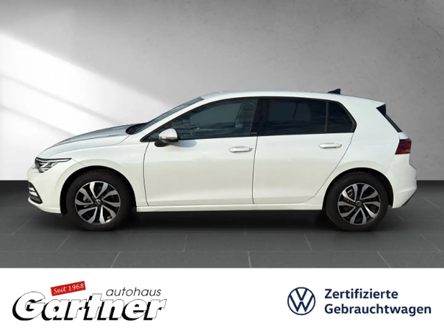 Volkswagen Golf VIII ACTIVE 1.5 TSI NAVI APP-CONNECT REAR VIEW LE Blanc - 2