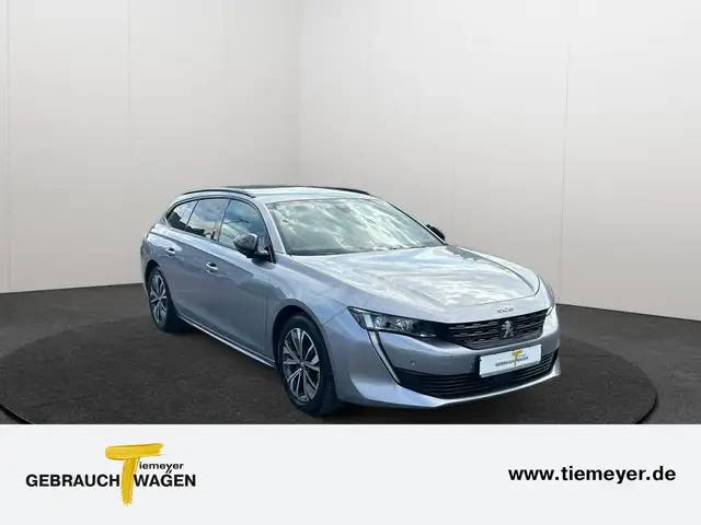 Peugeot 508 view 3