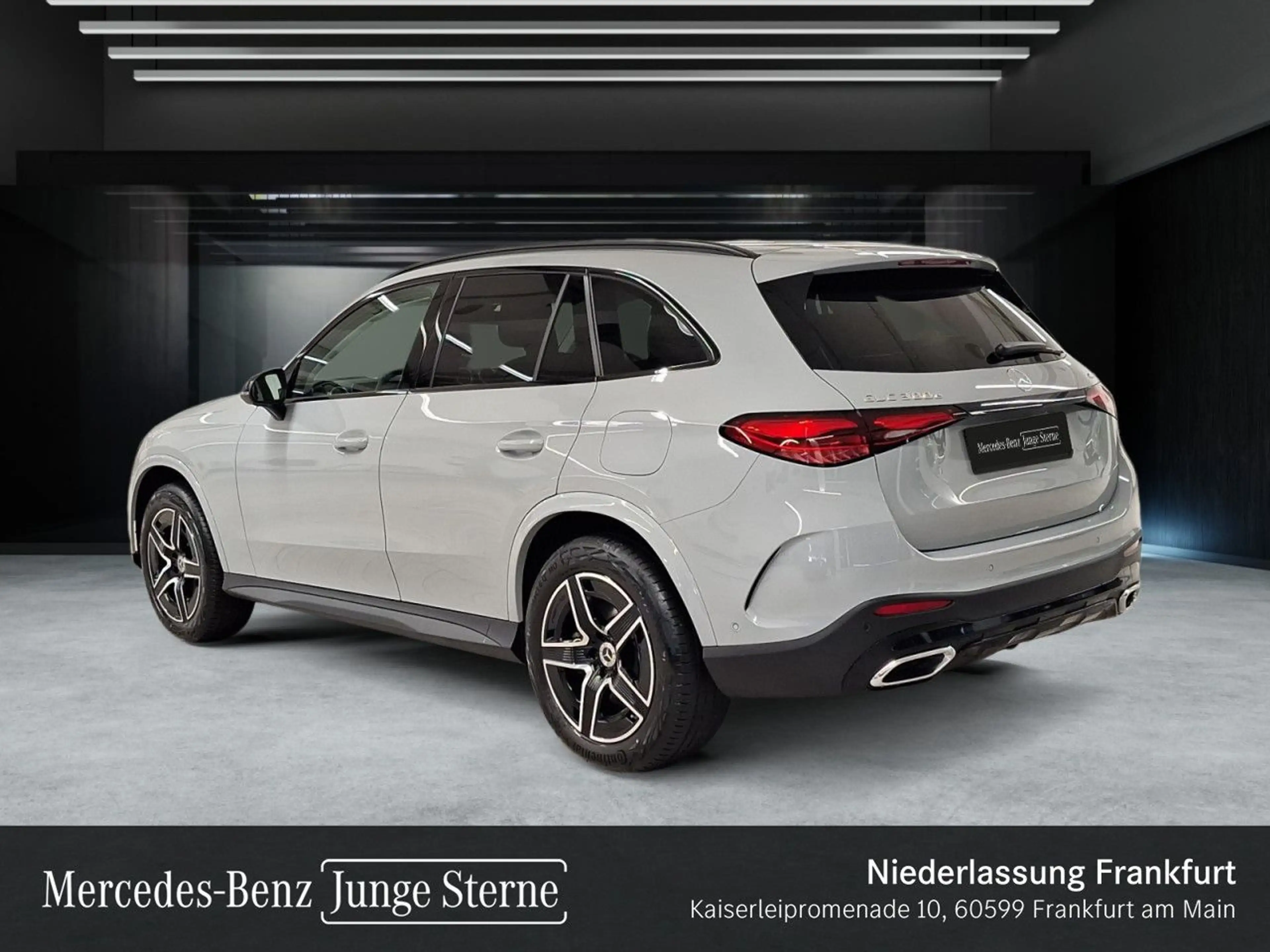 Mercedes-Benz GLC 300 e 4M AMG+NIGHT+AHK+LED+KAMERA+TOTW+KEYLESS — photo 9