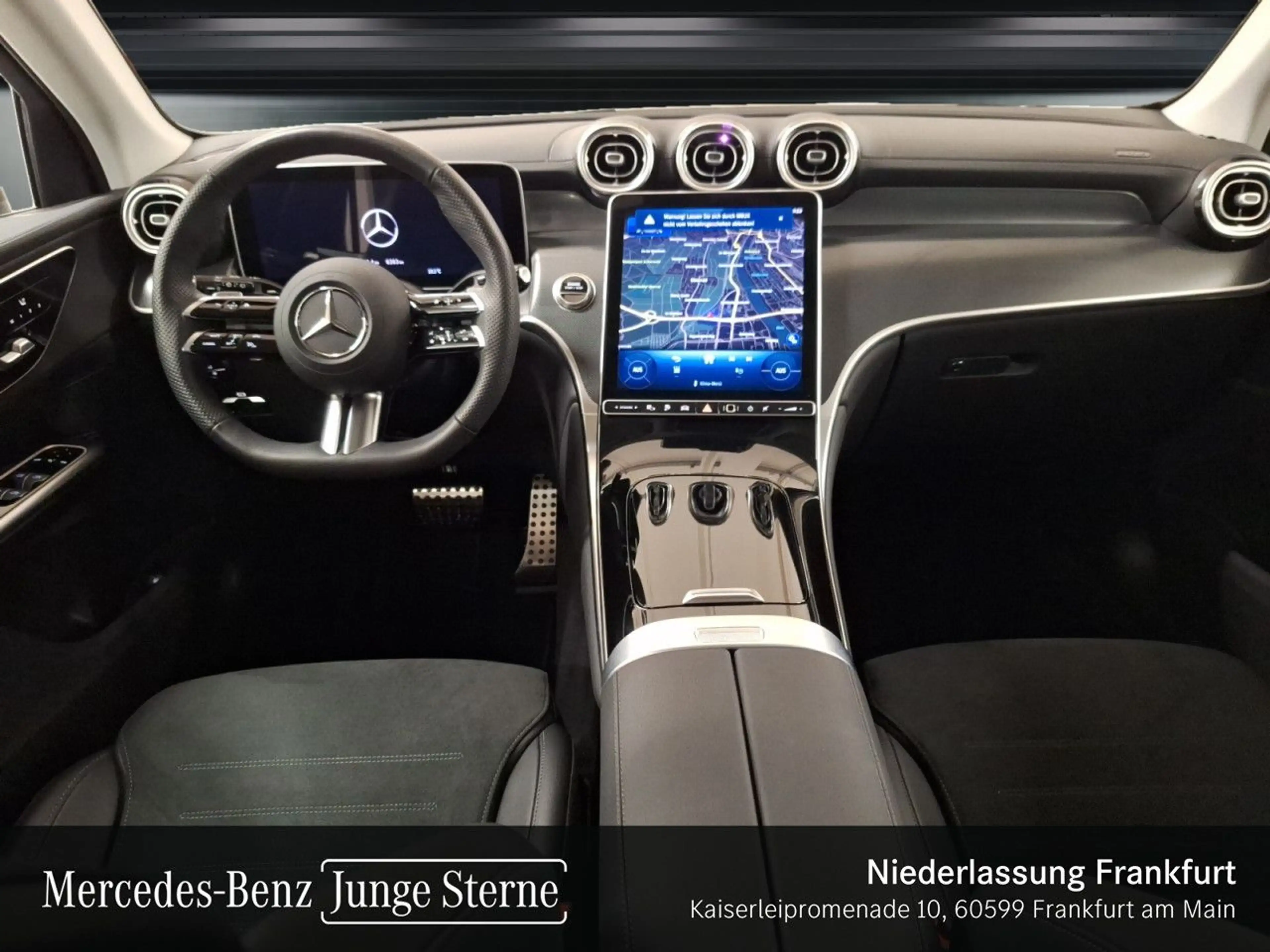 Mercedes-Benz GLC 300 e 4M AMG+NIGHT+AHK+LED+KAMERA+TOTW+KEYLESS — photo 14