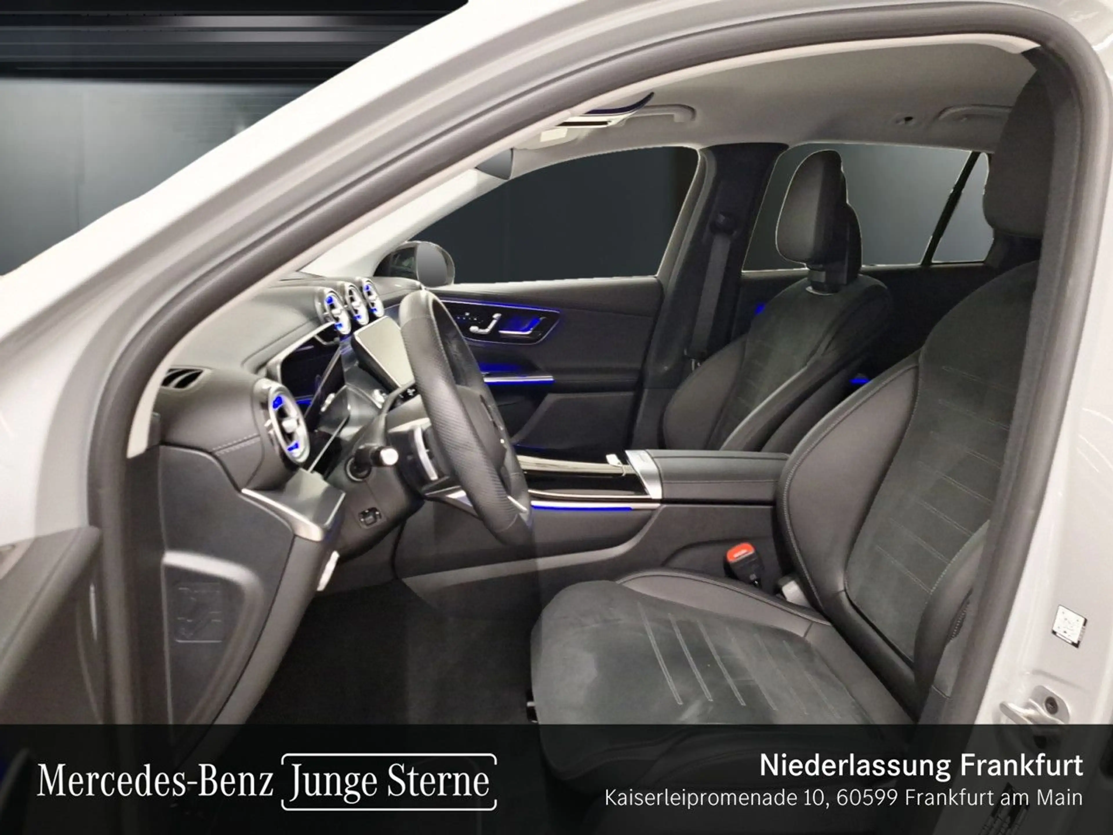 Mercedes-Benz GLC 300 e 4M AMG+NIGHT+AHK+LED+KAMERA+TOTW+KEYLESS — photo 12