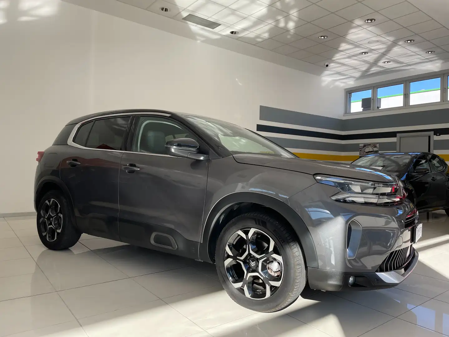 Citroen C5 Aircross 1.2 hybrid Max 136cv e-dcs6 Gris - 1