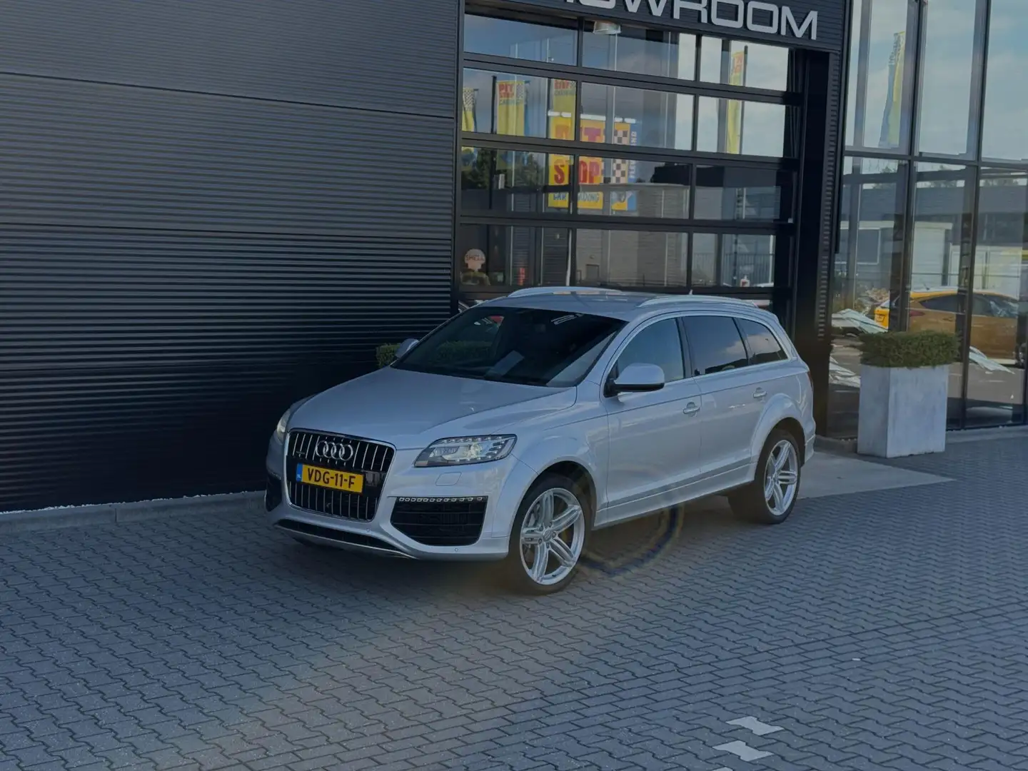 Audi Q7 4.2 V8, 340pk, V12-Pakket, Grijs kenteken Marge! Šedá - 2