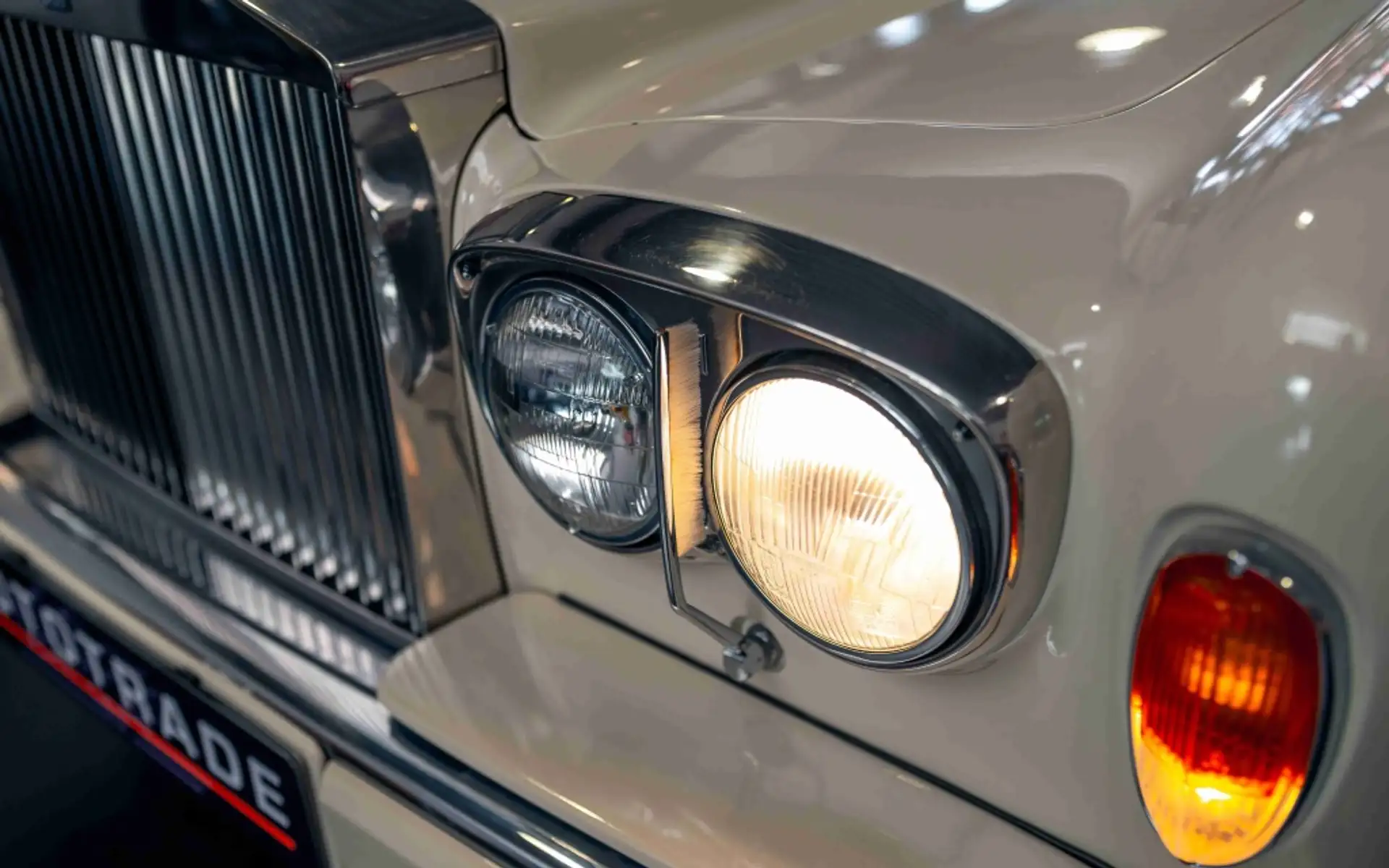 롤스로이스 코니쉬 Cabrio 1985 베이지 사진 5