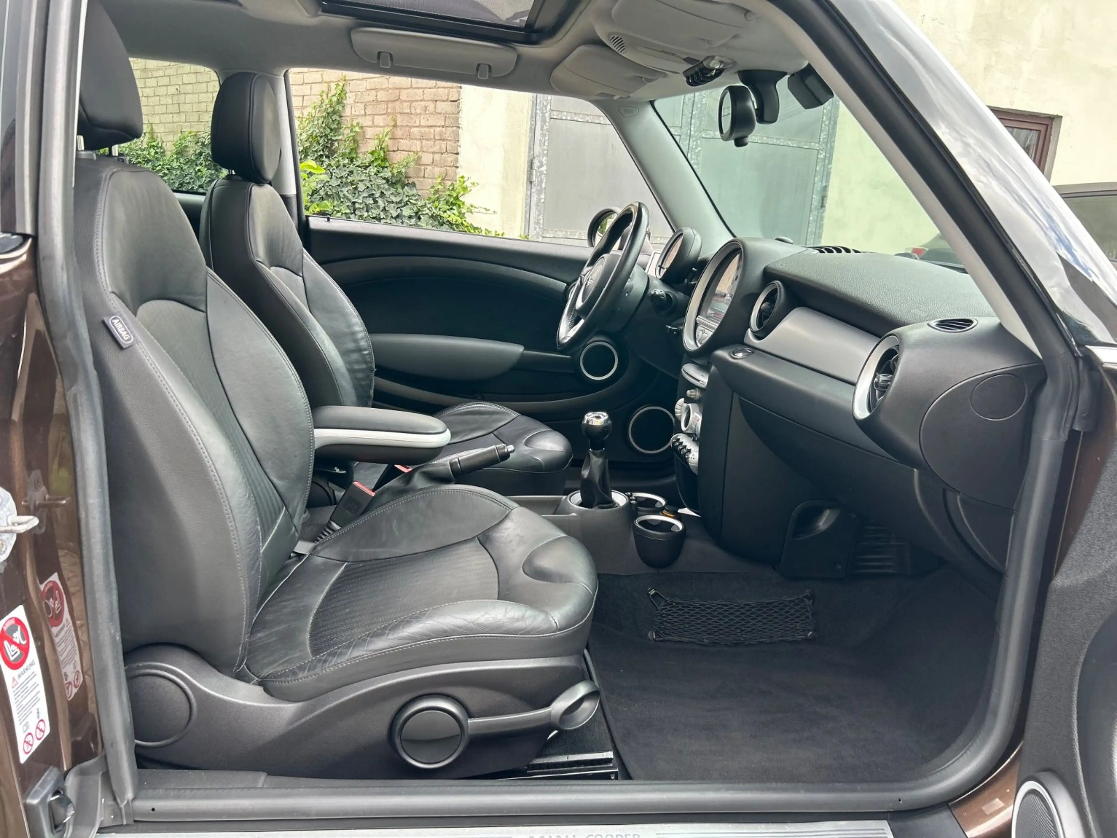 MINI Cooper D Clubman Cooper D, *NAVI, PANORAMA, PDC* — photo 13