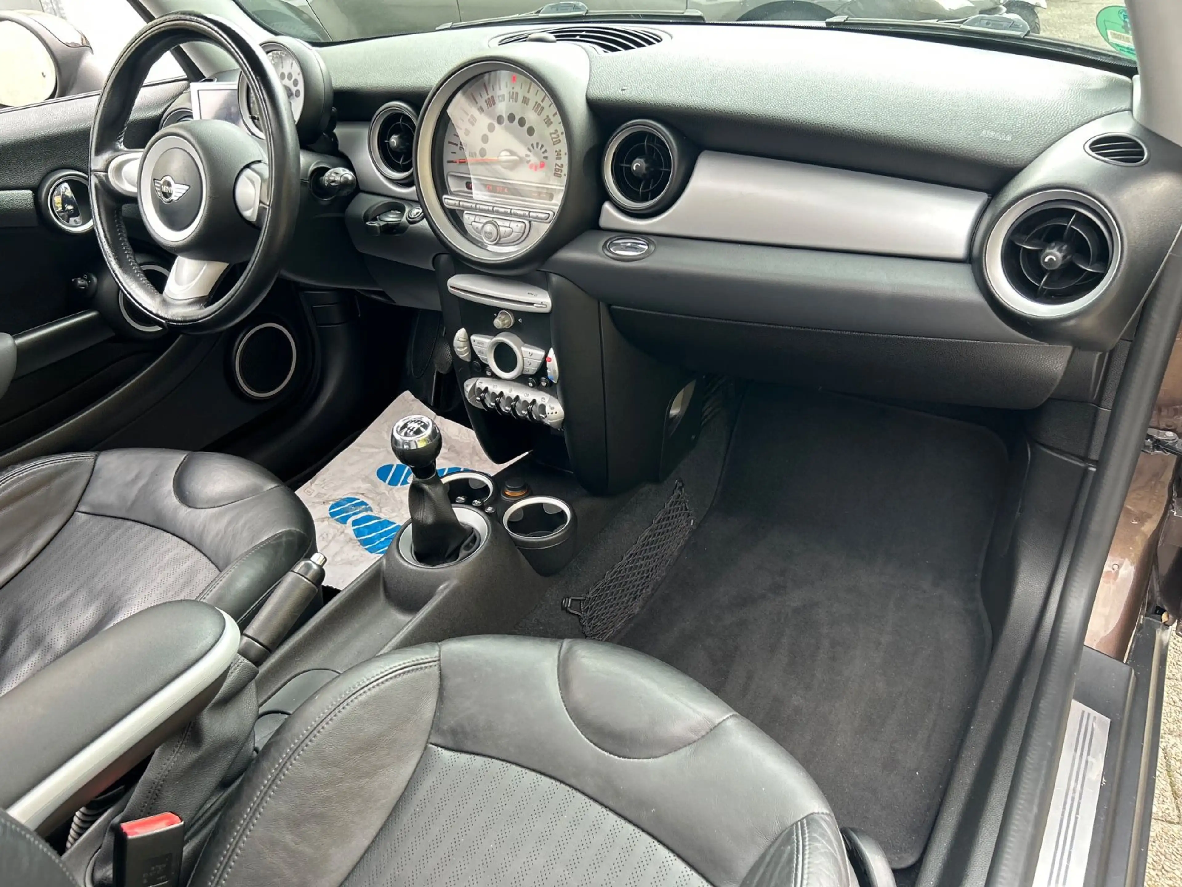 MINI Cooper D Clubman Cooper D, *NAVI, PANORAMA, PDC* — photo 14