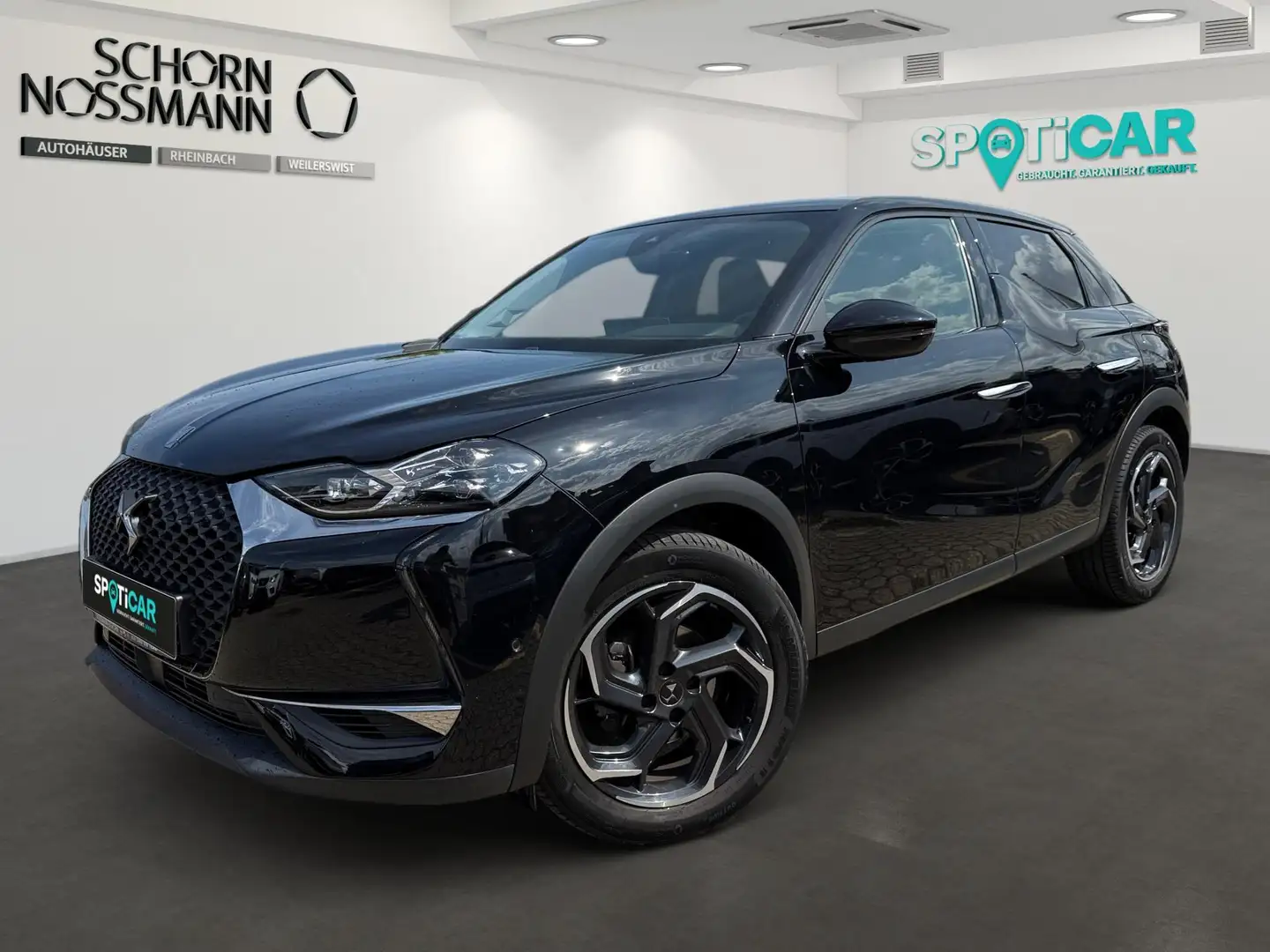 DS Automobiles DS 3 Crossback DS3 CROSSBACK RIVOLI PURETECH 130 GRIP CONTROL,SAF Schwarz - 1