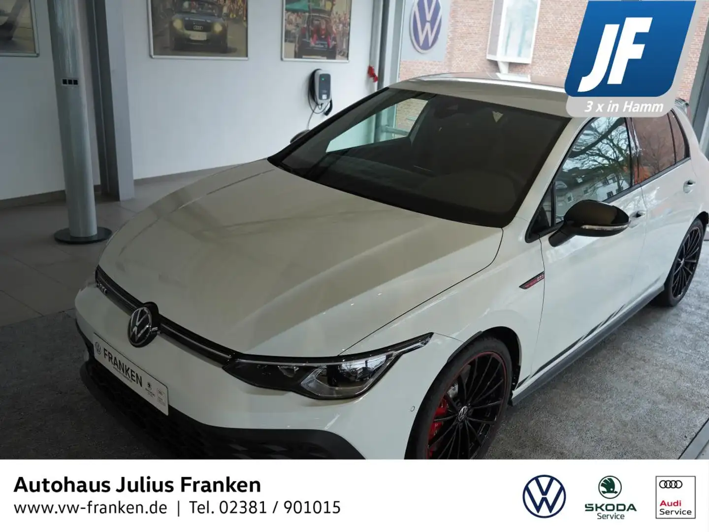 Volkswagen Golf GTI Clubsport Perf Black Style IQ Matrix Navi Weiß - 1