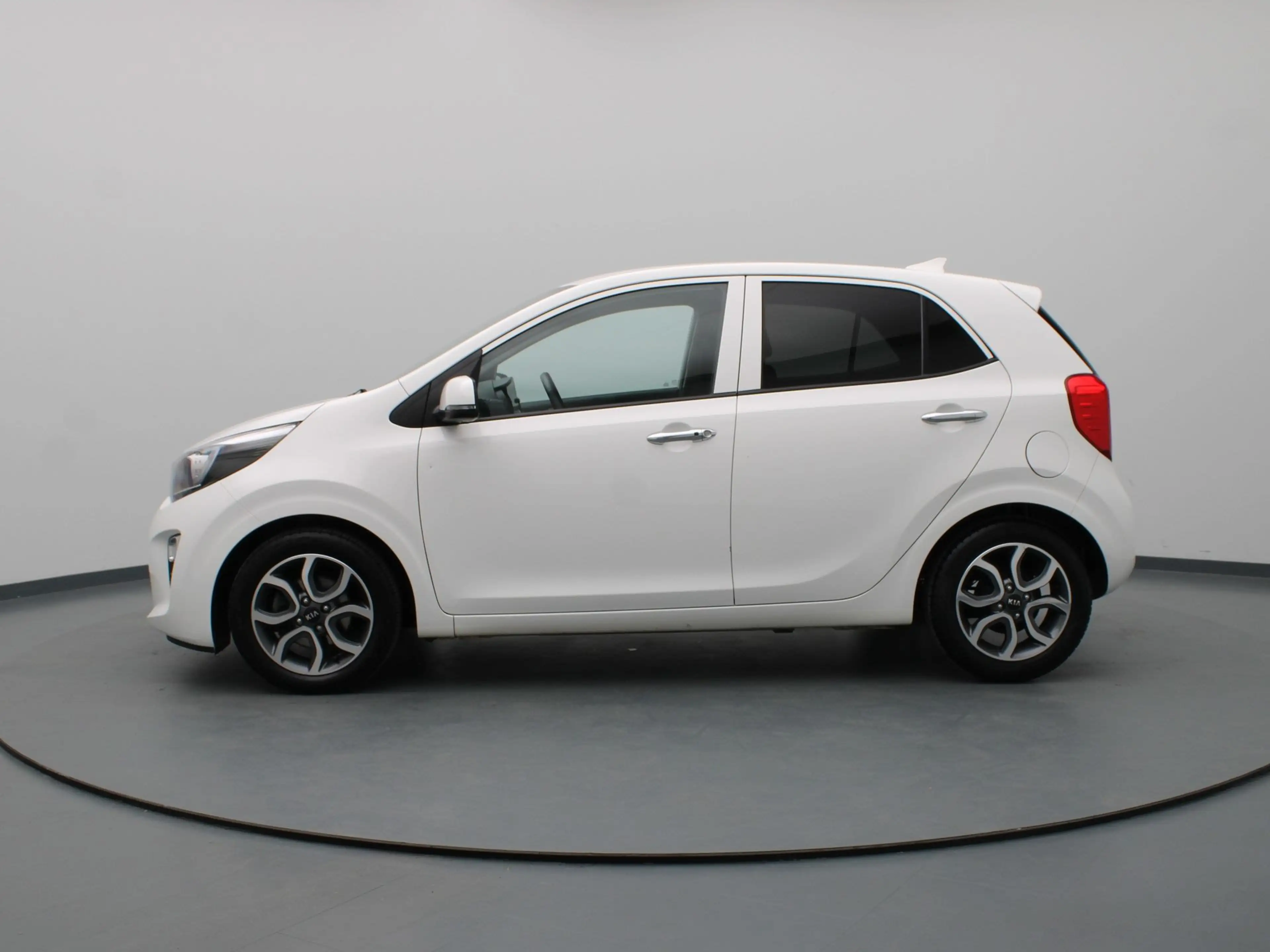 Kia Picanto DPi 67pk DynamicPlusLine Airco | Camera | Cruise | — photo 23
