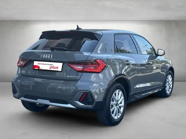 Audi A1 view 3