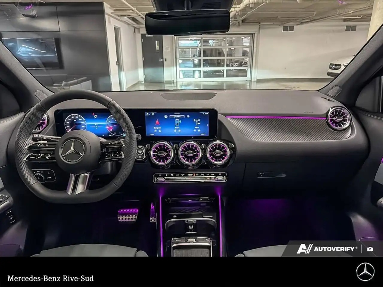 Mercedes-Benz GLA снимка Mercedes-Benz GLA