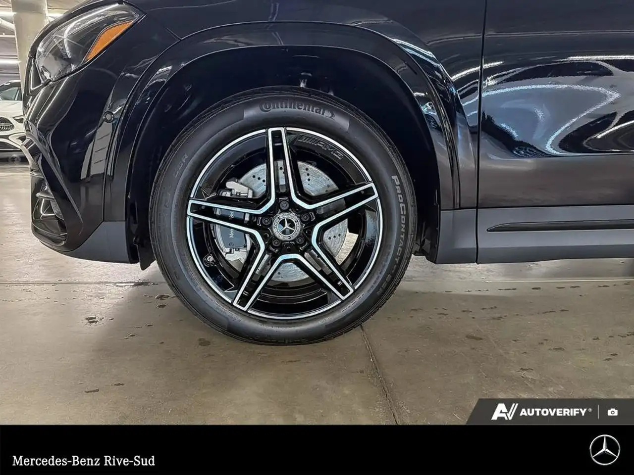 Mercedes-Benz GLA снимка Mercedes-Benz GLA