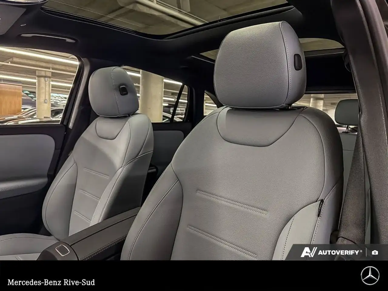 Mercedes-Benz GLA снимка Mercedes-Benz GLA