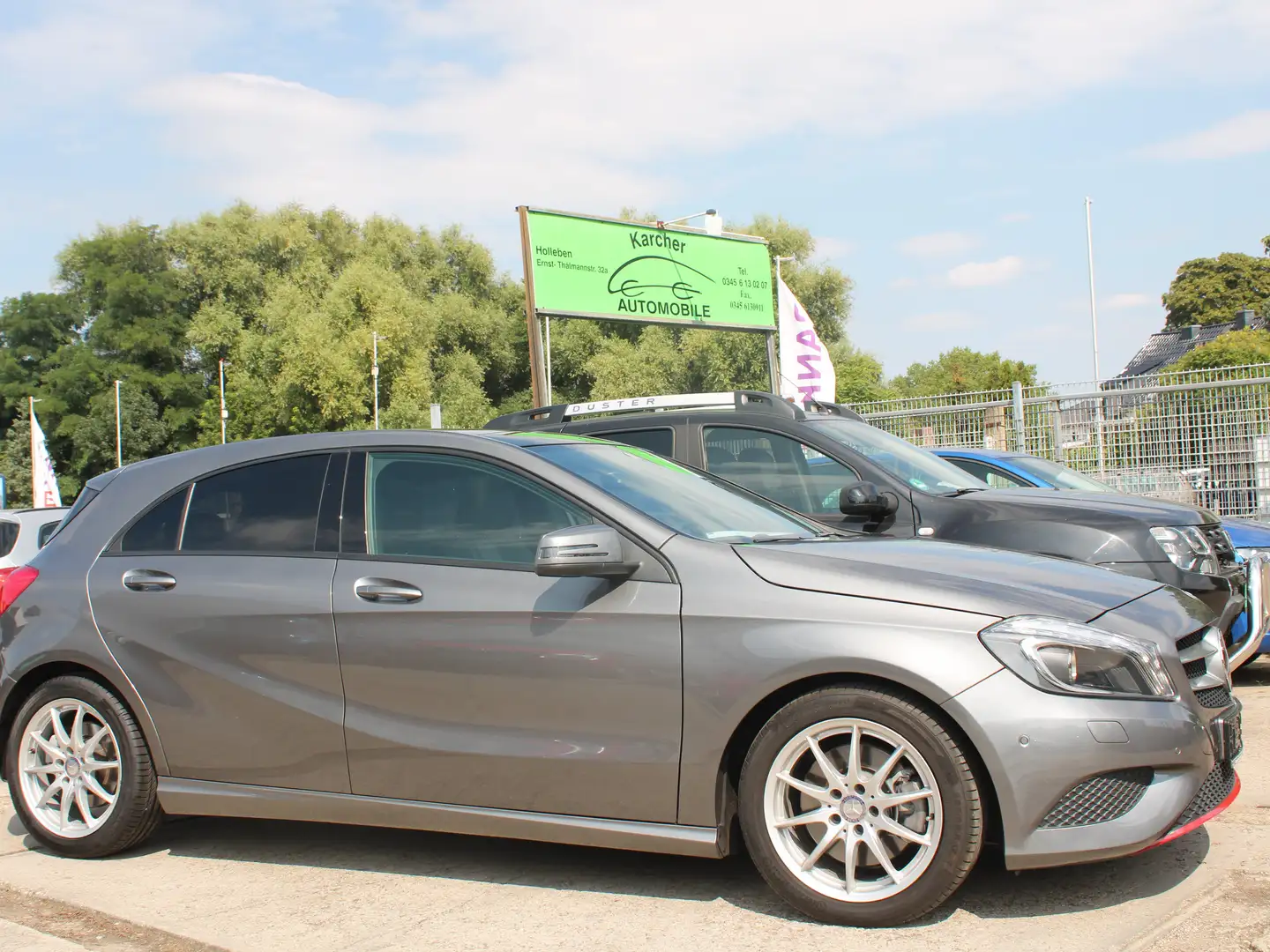 Mercedes-Benz A 250 A 250 4Matic*PDC*Standheizung*SH*Pano* Grau - 1