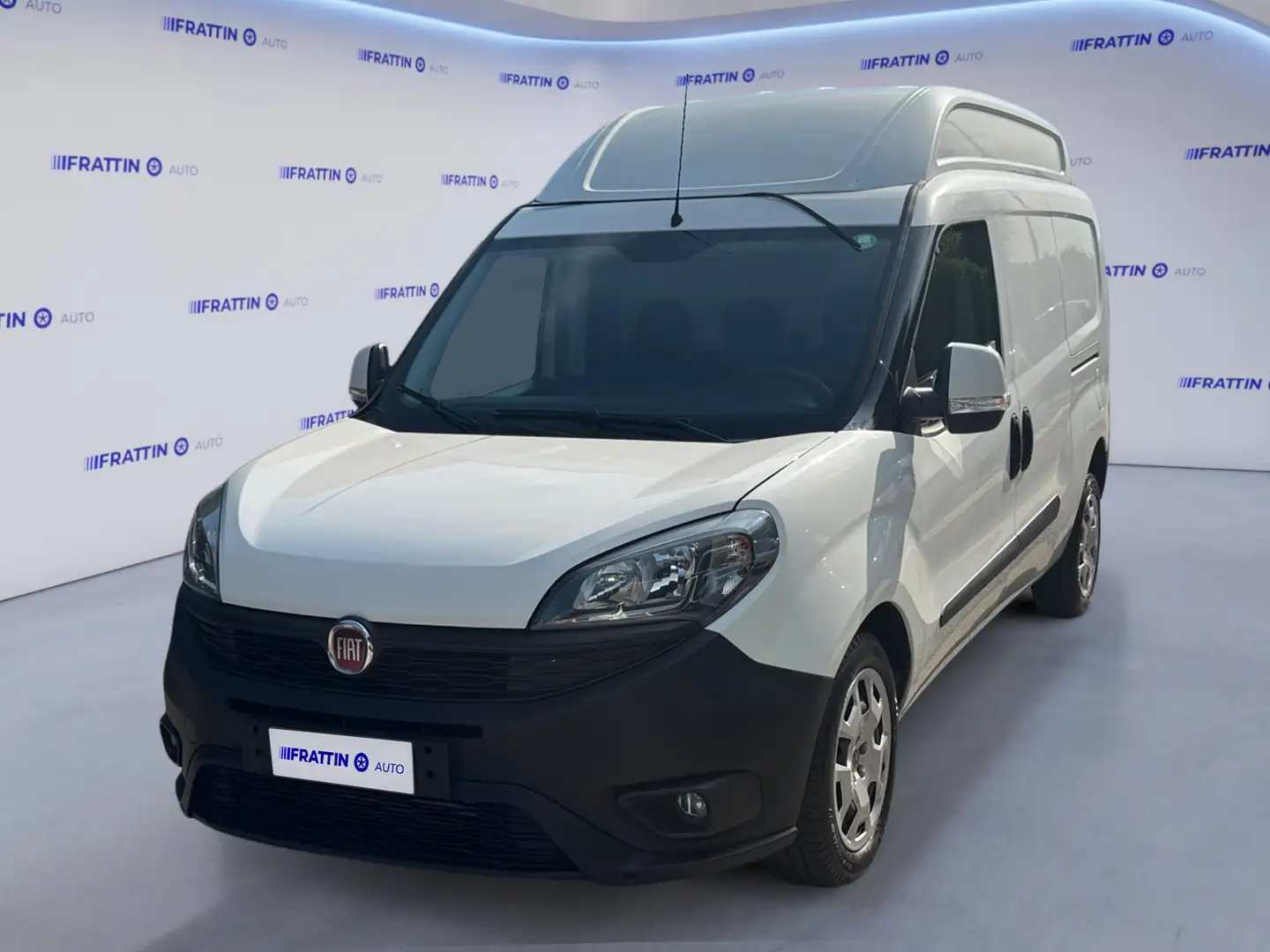 Fiat Doblo 1.6 MJT 105CV PL-TA Cargo Maxi XL Lamierato SX 3 p Белый - 1
