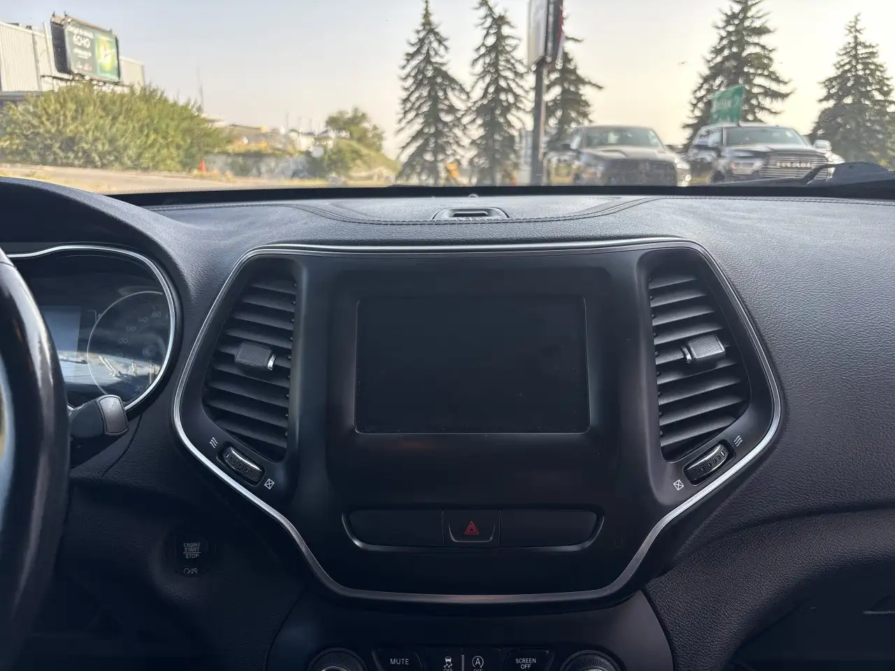 Jeep Cherokee fotografie Jeep Cherokee