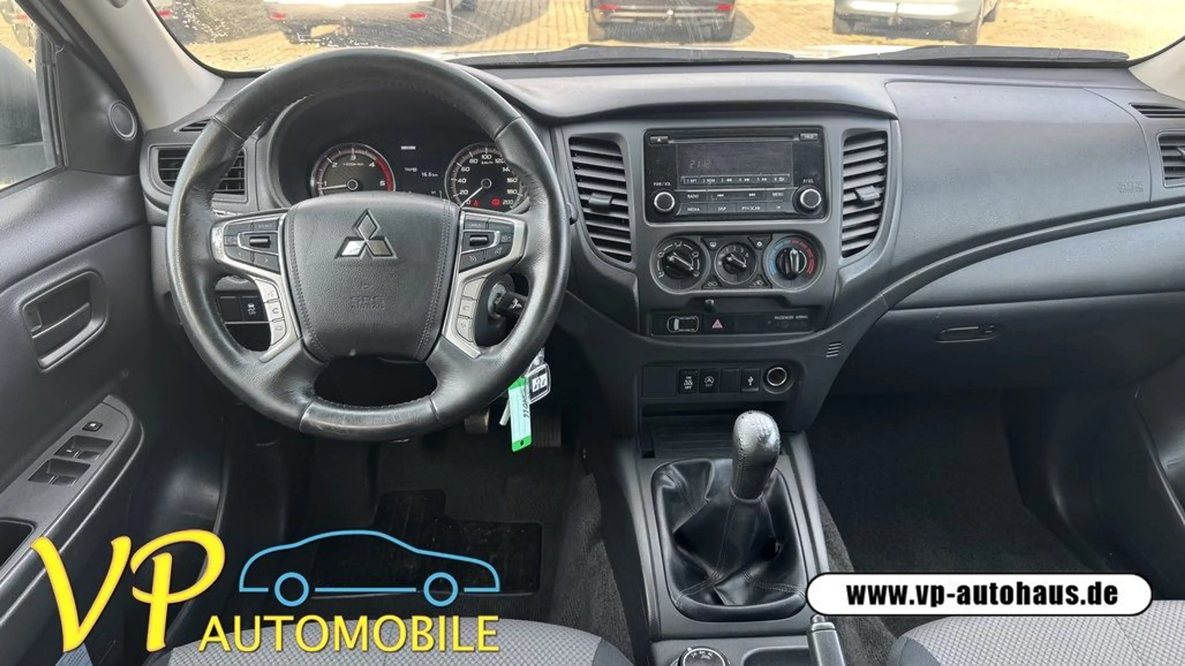 Mitsubishi L200 Basis Doppelkabine 4WD Klima — photo 12