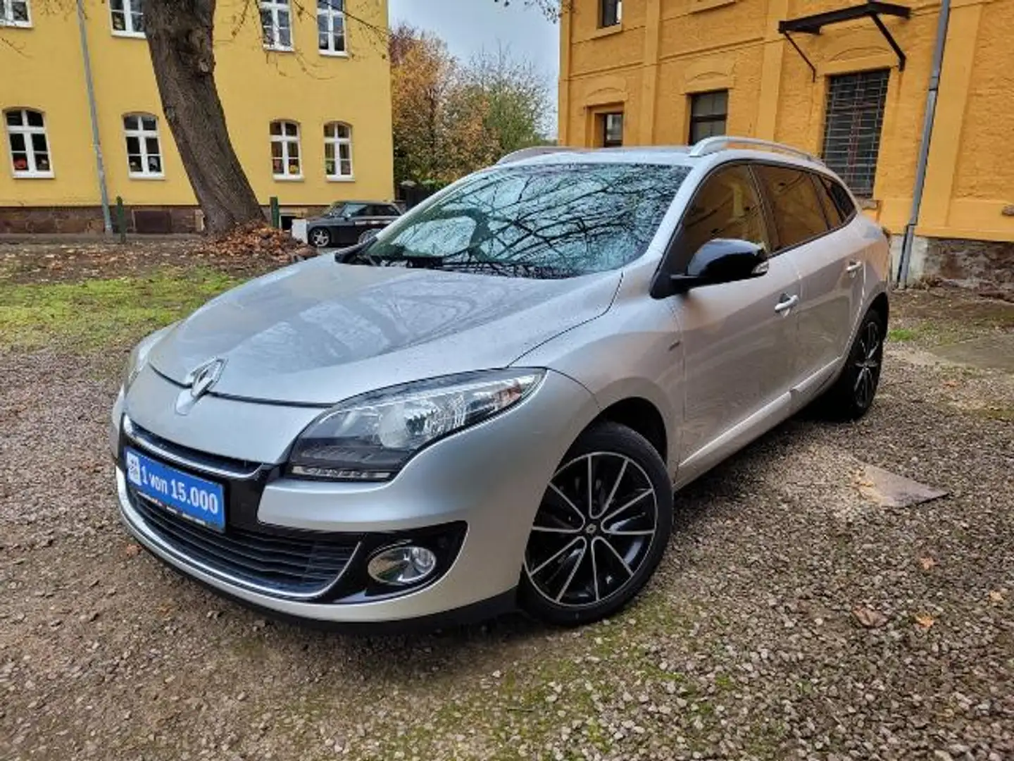 Renault Megane Grandtour 1.6 dCi 130 BOSE Edition ENERGY Plateado - 1