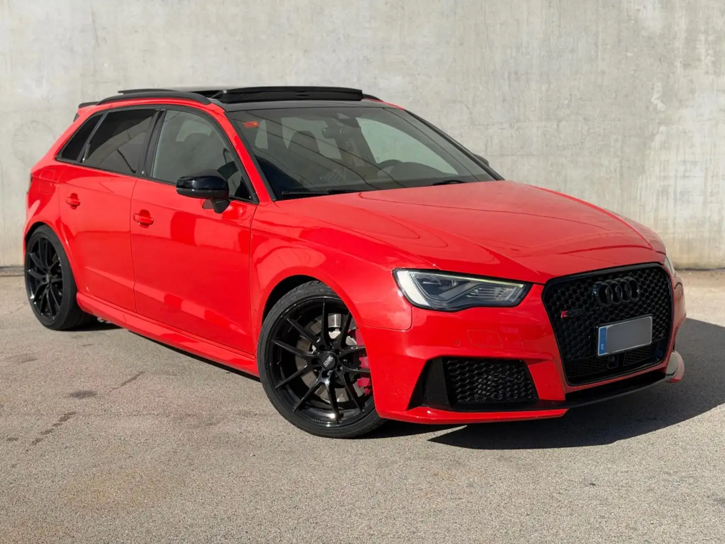 Audi RS3 Sportback 2.5 TFSI quattro S-Tronic Rojo - 2