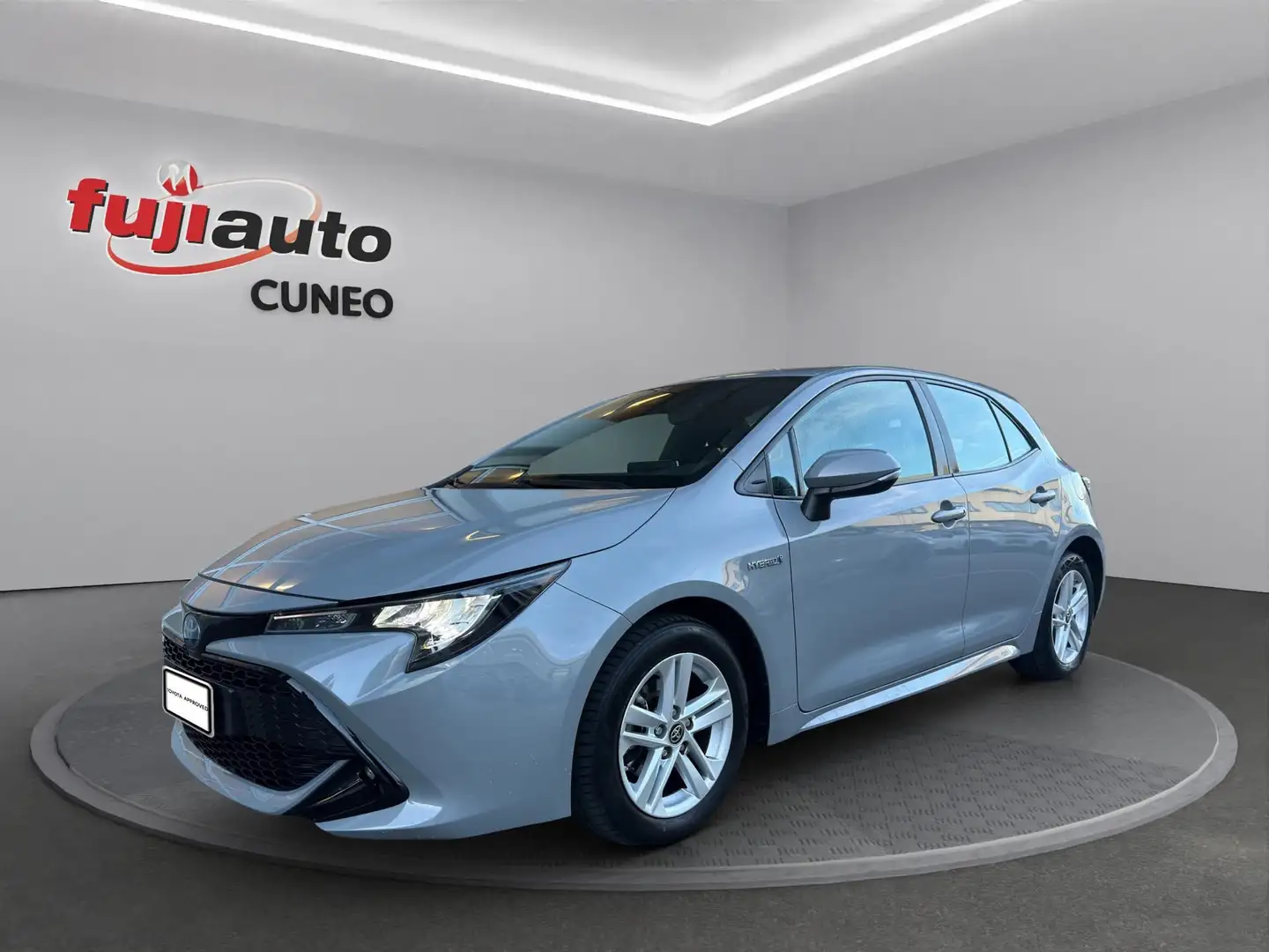 Toyota Corolla Corolla 1.8h Active cvt Silber - 1