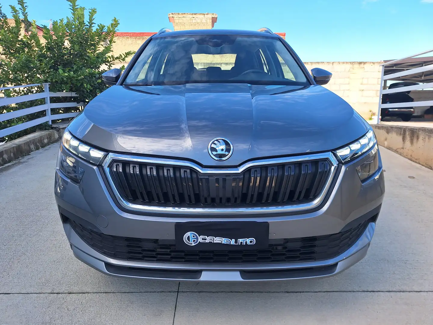 Skoda Kamiq STYLE 1.0 TSI 110cv DSG NAV Grigio - 2