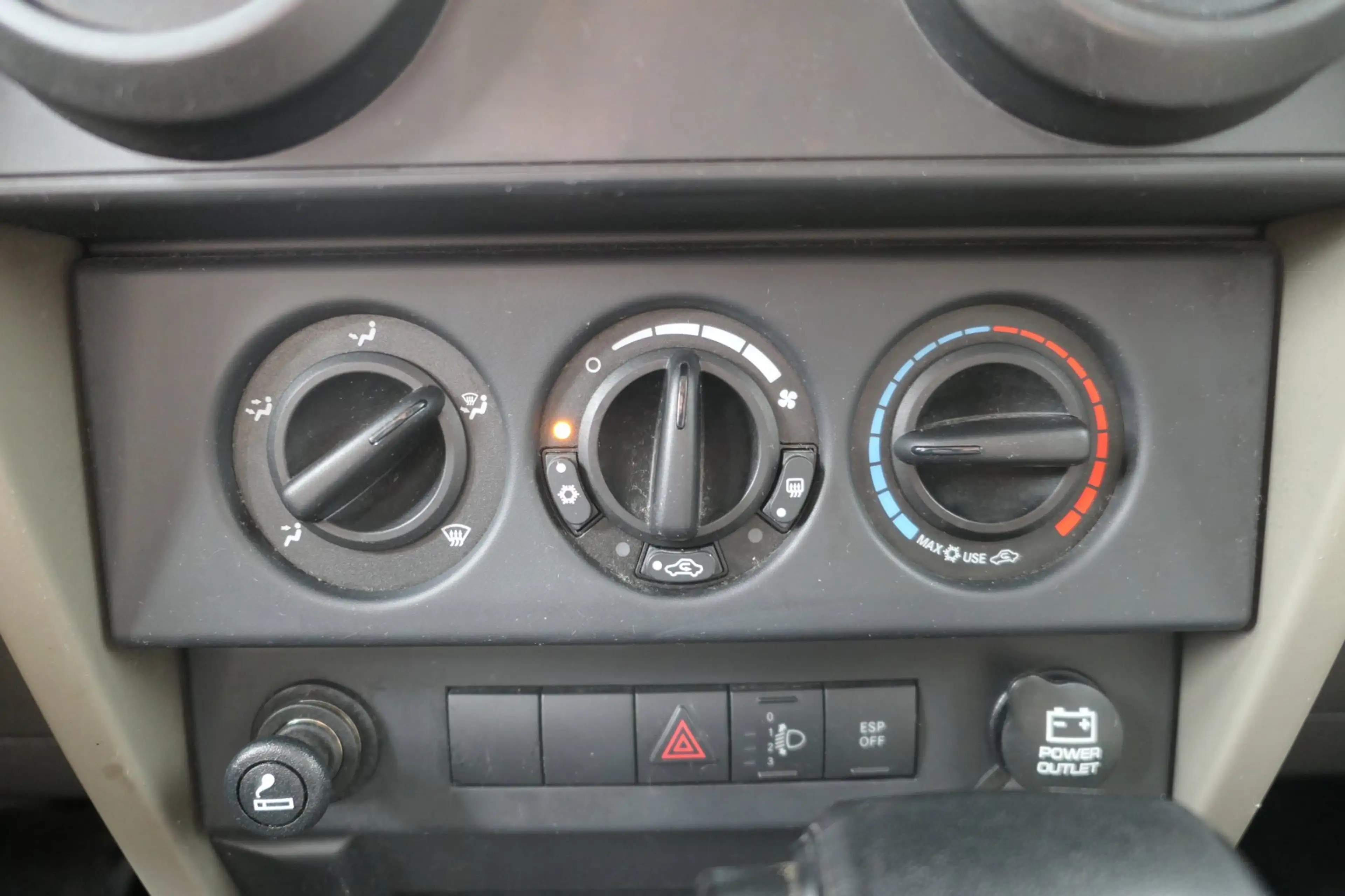 Jeep Wrangler 3.8 V6 Youngtimer Airco Freedomtop — photo 10