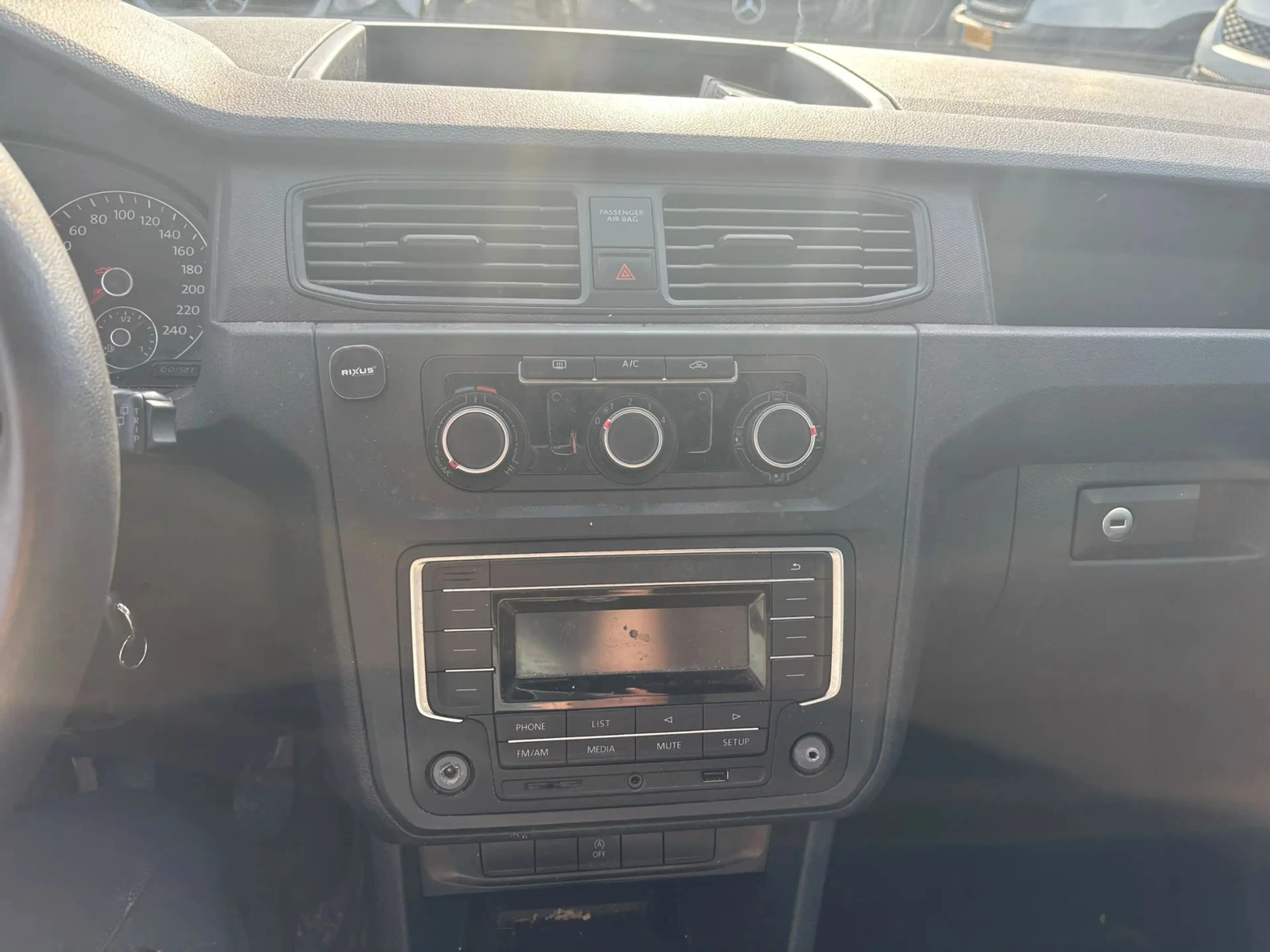 Volkswagen Caddy 2.0 TDI L1 Airco PDC Camera AHK — photo 14