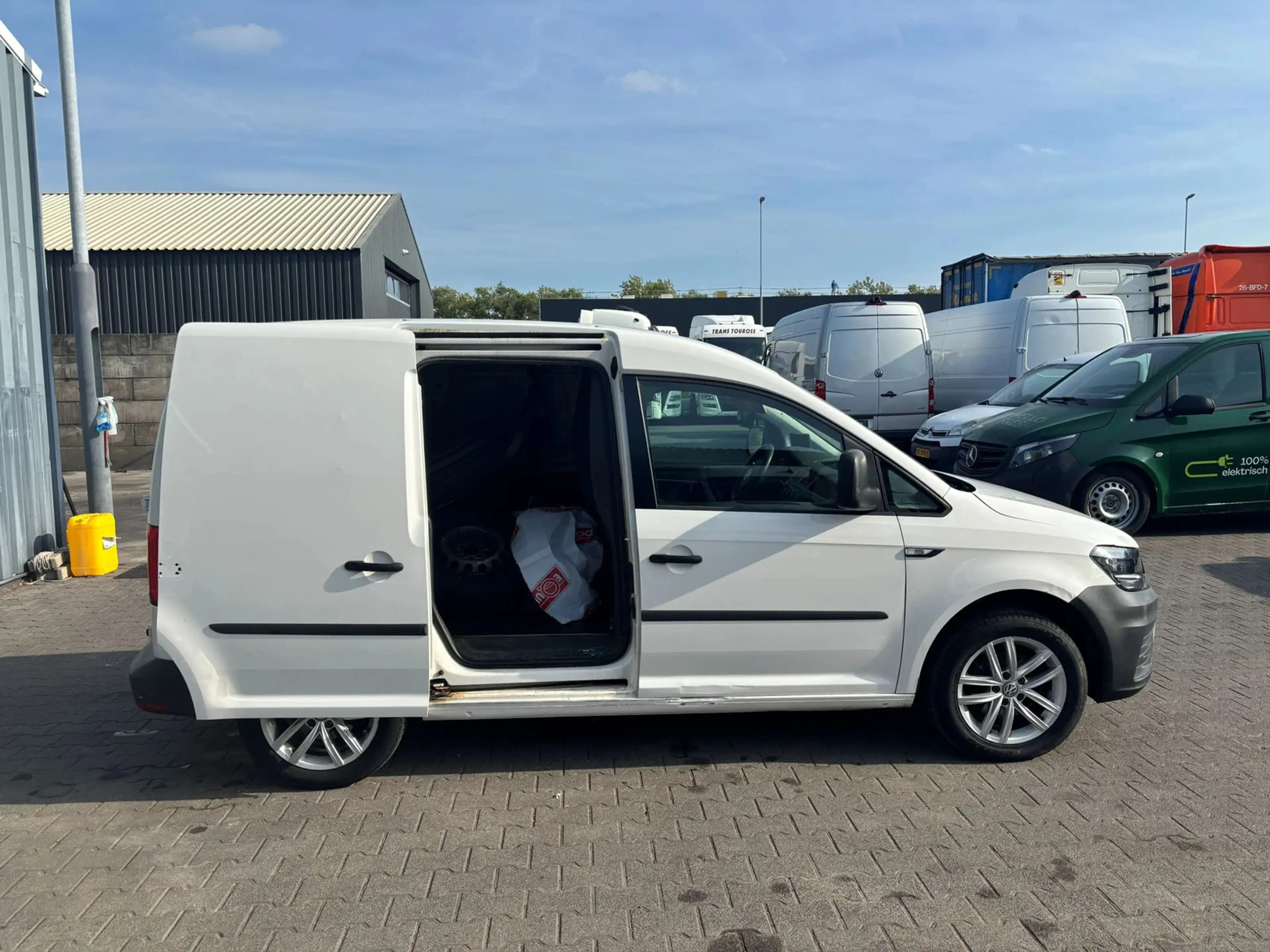 Volkswagen Caddy 2.0 TDI L1 Airco PDC Camera AHK — photo 10