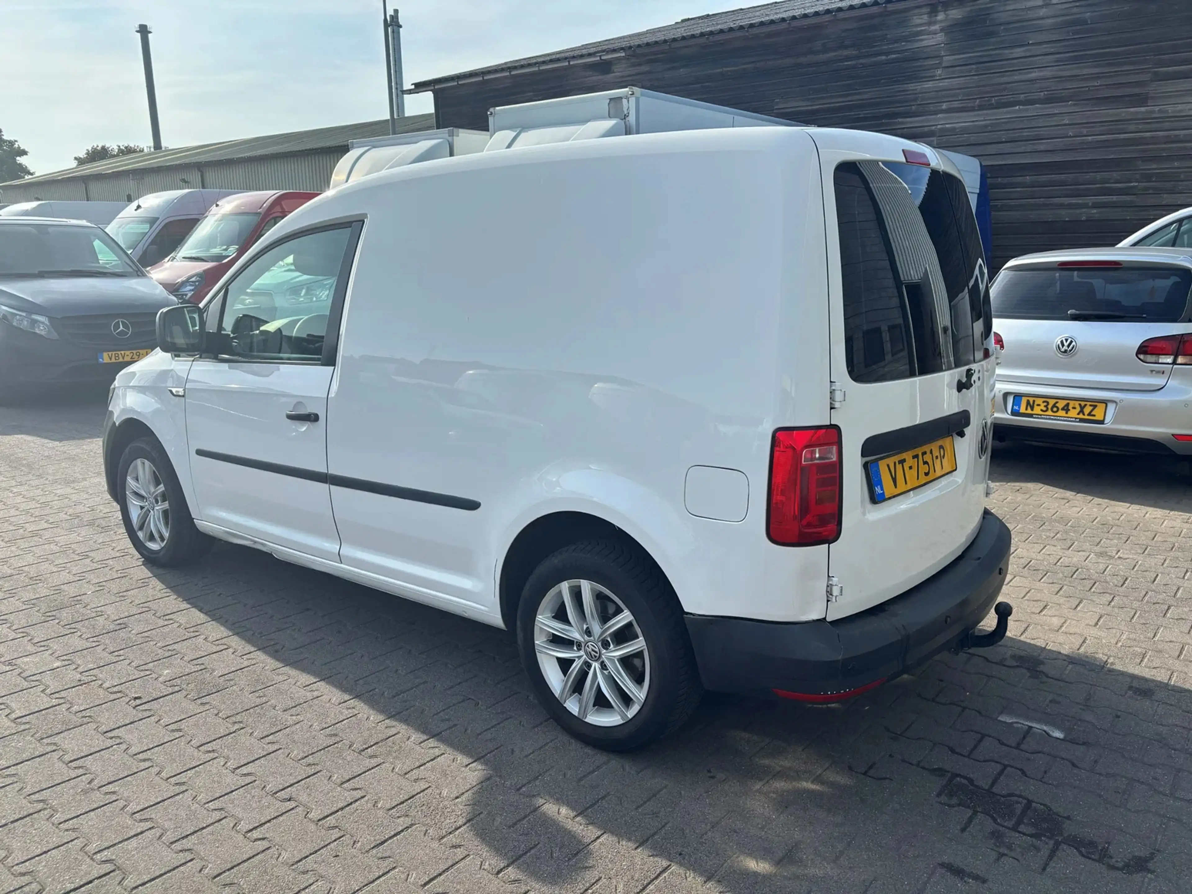Volkswagen Caddy 2.0 TDI L1 Airco PDC Camera AHK — photo 7