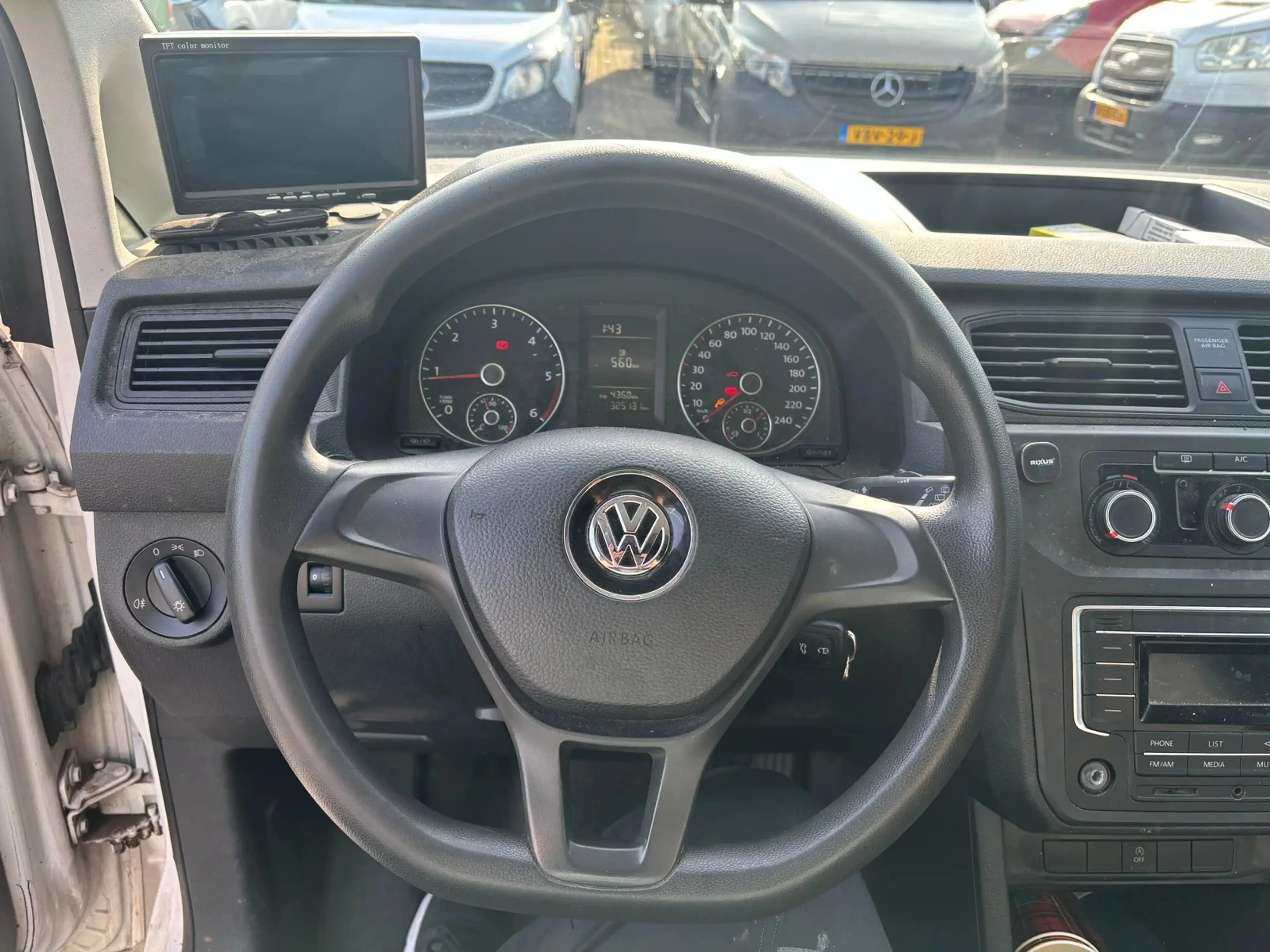 Volkswagen Caddy 2.0 TDI L1 Airco PDC Camera AHK — photo 12