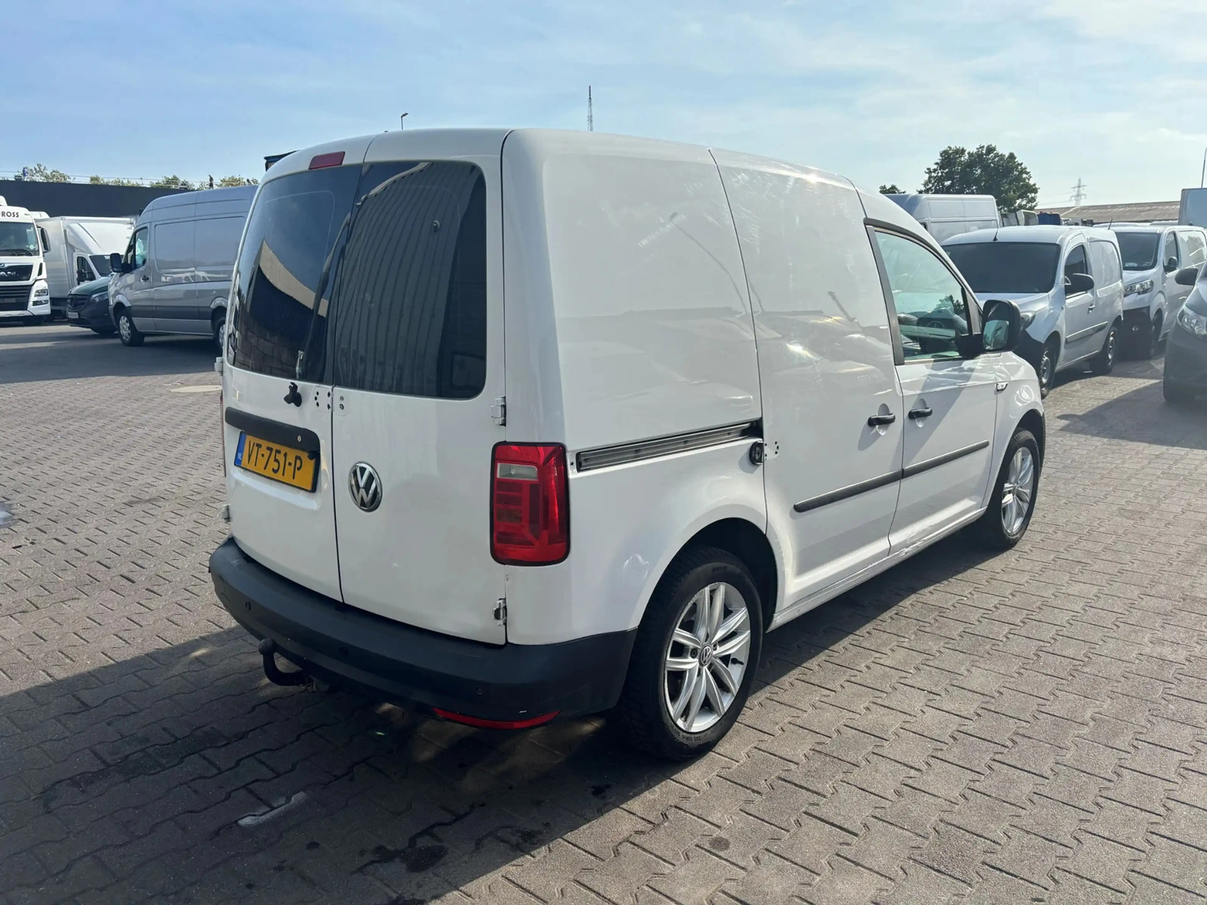 Volkswagen Caddy 2.0 TDI L1 Airco PDC Camera AHK — photo 5