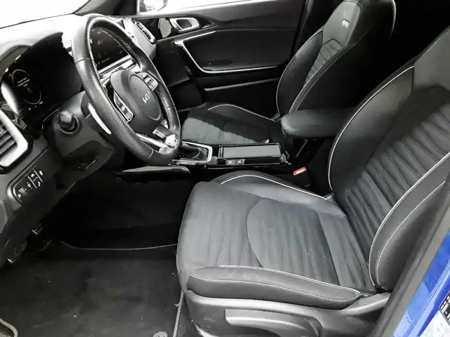 Kia Ceed view 7
