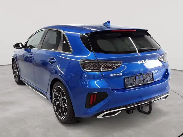 Kia Ceed view 5