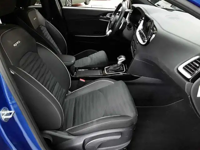 Kia Ceed view 8