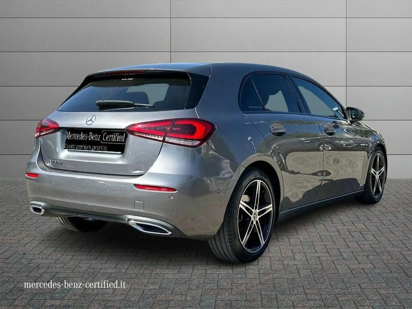 Mercedes-Benz A 180 d Sport auto Grigio - 2