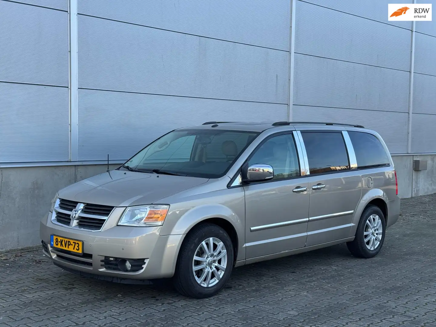 Dodge Grand Caravan 4.0 V6 CLIMA|CRUISE|SCHUIFDAK|LEER| Beige - 1