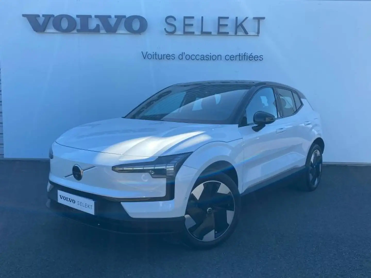Volvo EX30 Single Extended Range 272ch Ultra Blanc - 1