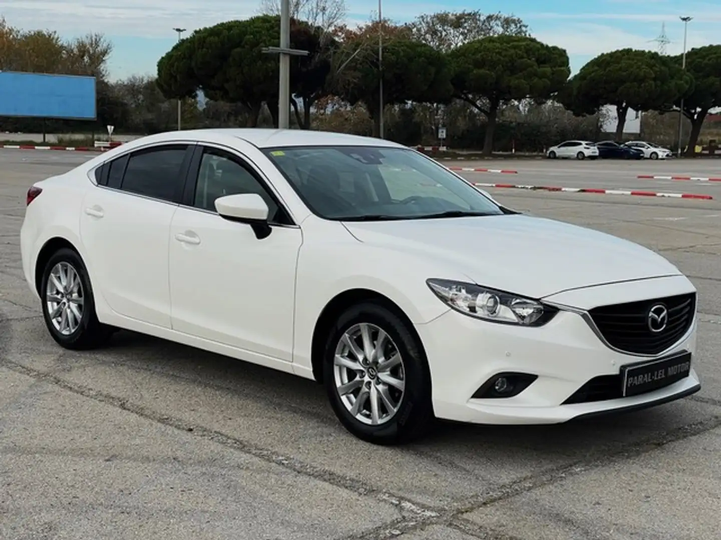 Mazda 6 2.0 Style + Pack Comfort Blanco - 1
